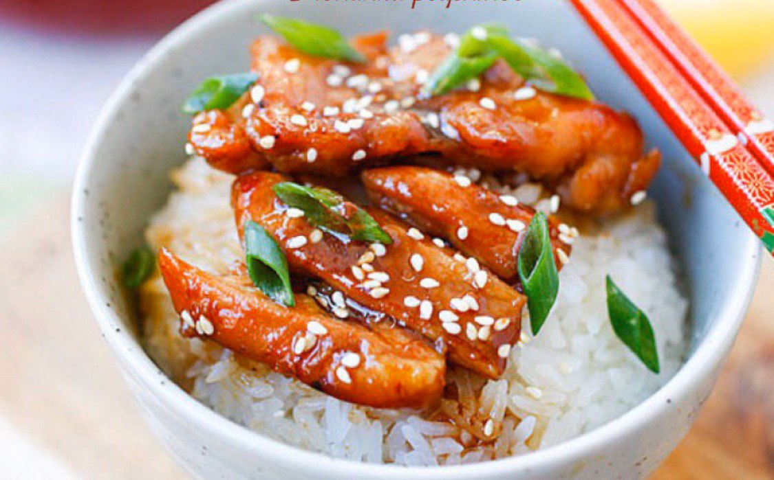 Asian sauce dishes