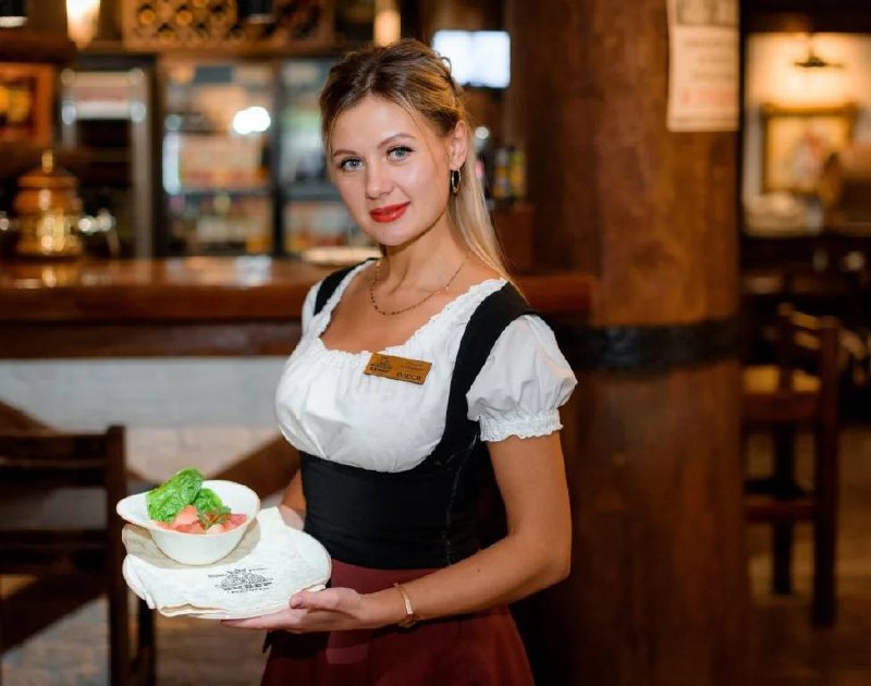 Waitress natalia tasting italiana