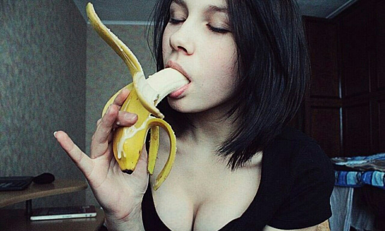 Girls With Big Banana Tits