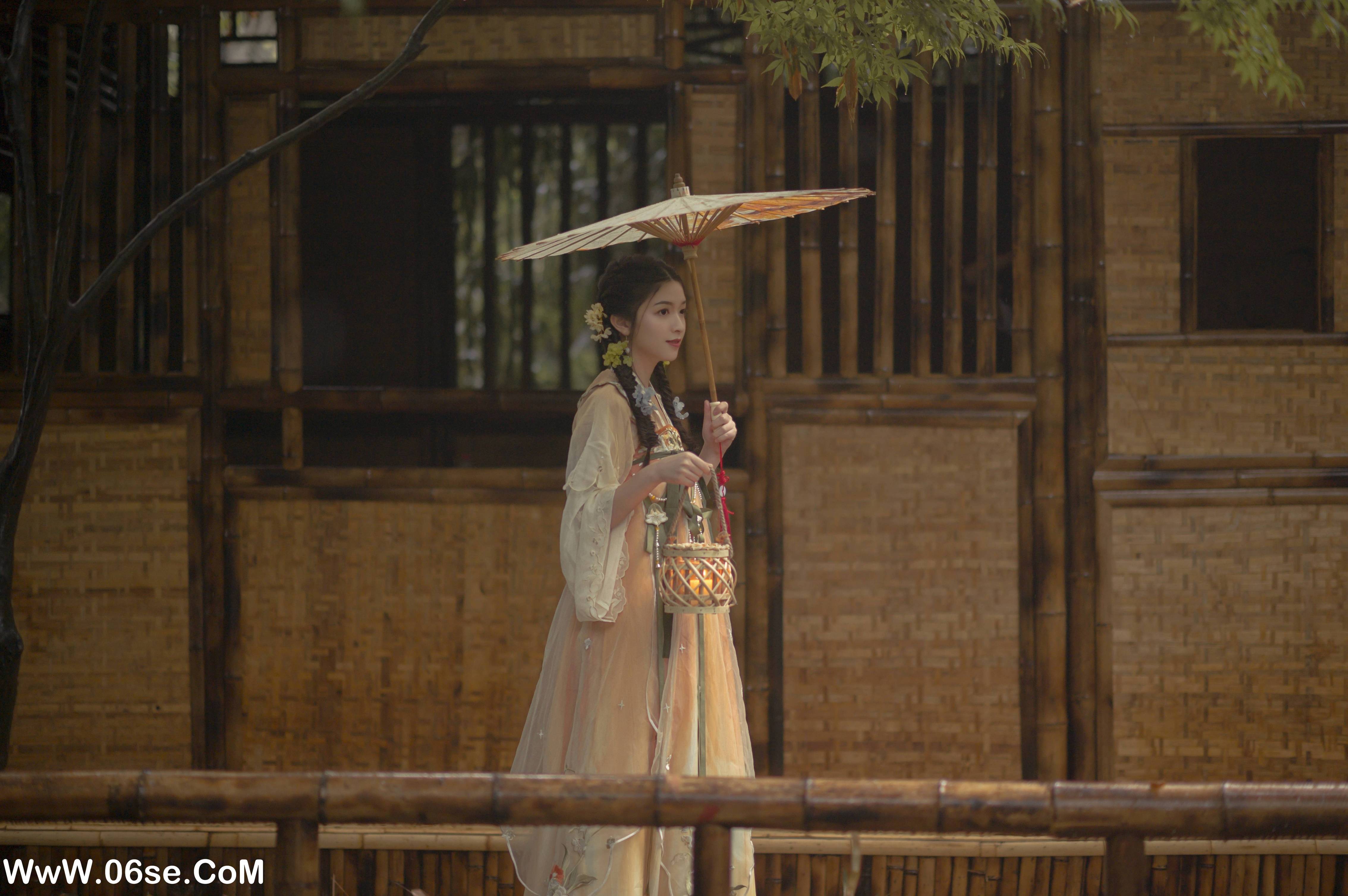 图片[15]-[YITUYU艺图语]2022.07.15 清雾雨 辛冉[29+1P／339MB]-六色网