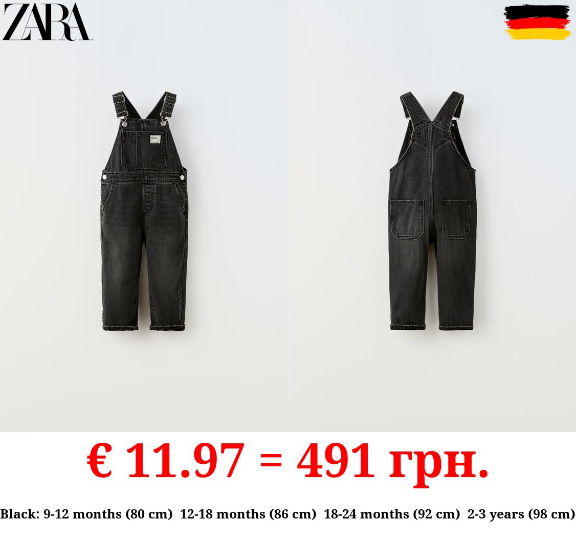 DENIM DUNGAREES WITH LABEL APPLIQUÉ