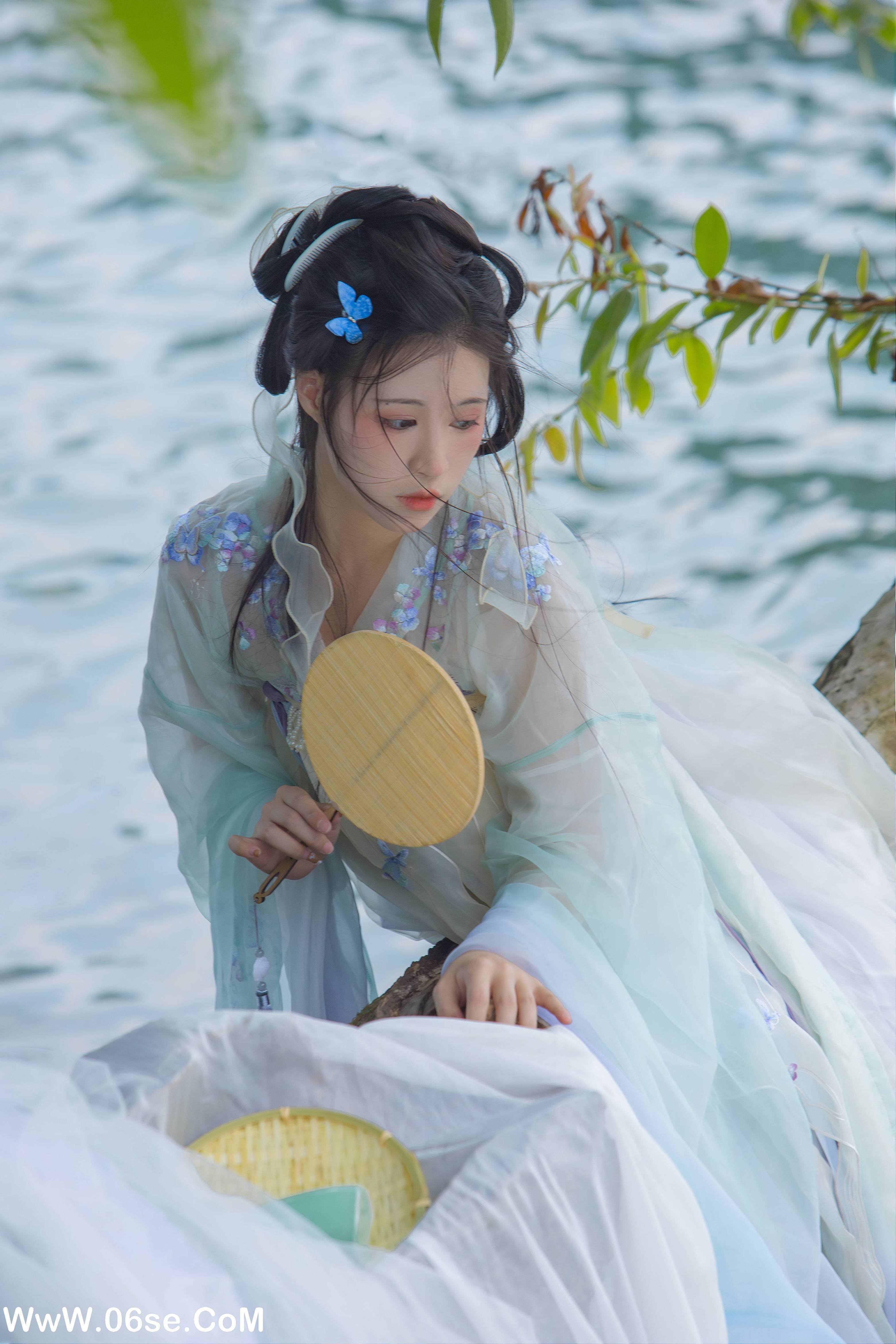 图片[10]-[YITUYU艺图语]2022.10.17 惊鸿客 努力搬砖的双翮[21+1P／341MB]-六色网
