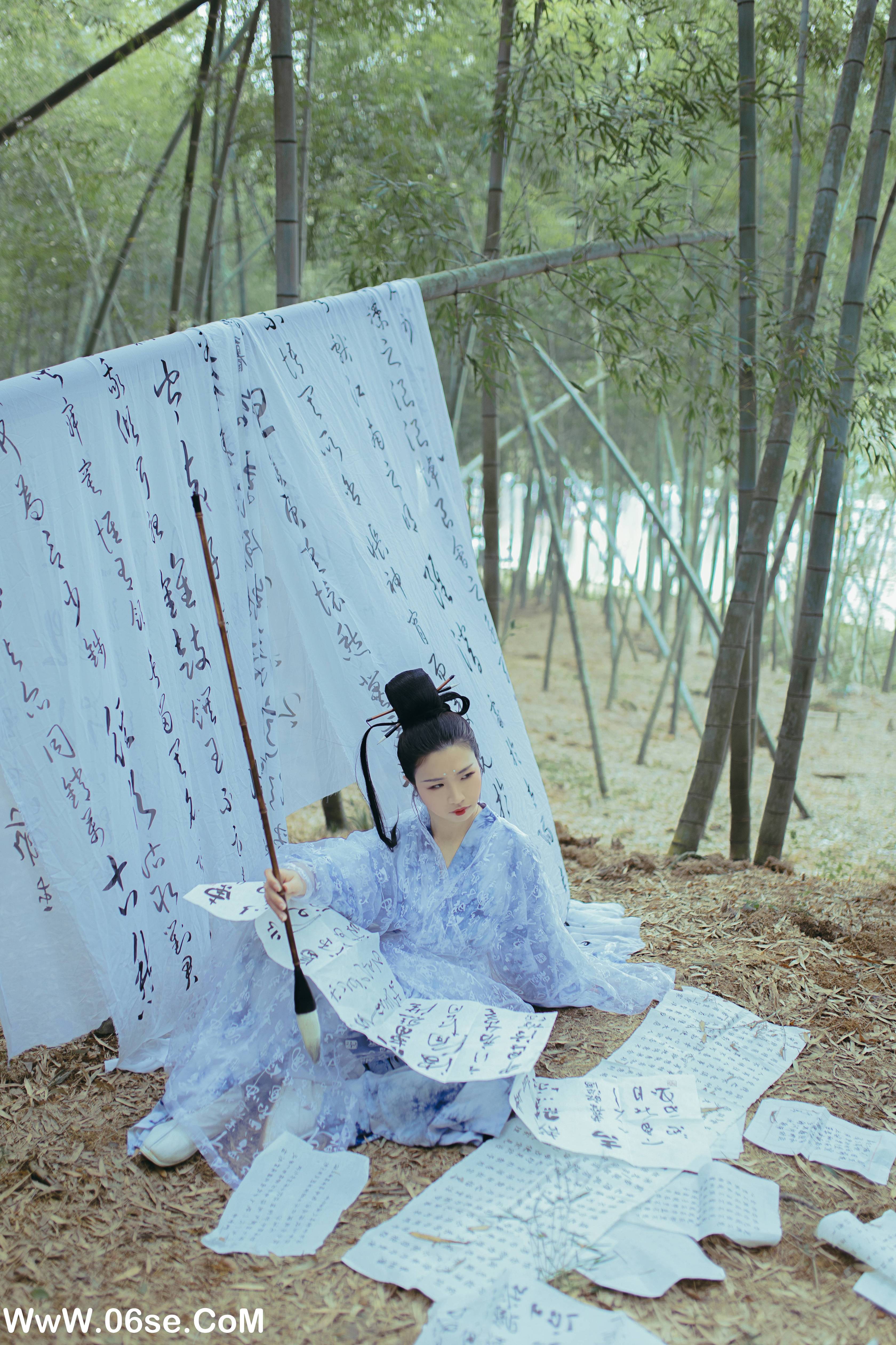 图片[19]-[YITUYU艺图语]2022.08.24 笔仙 君心蓝[21+1P／378MB]-六色网