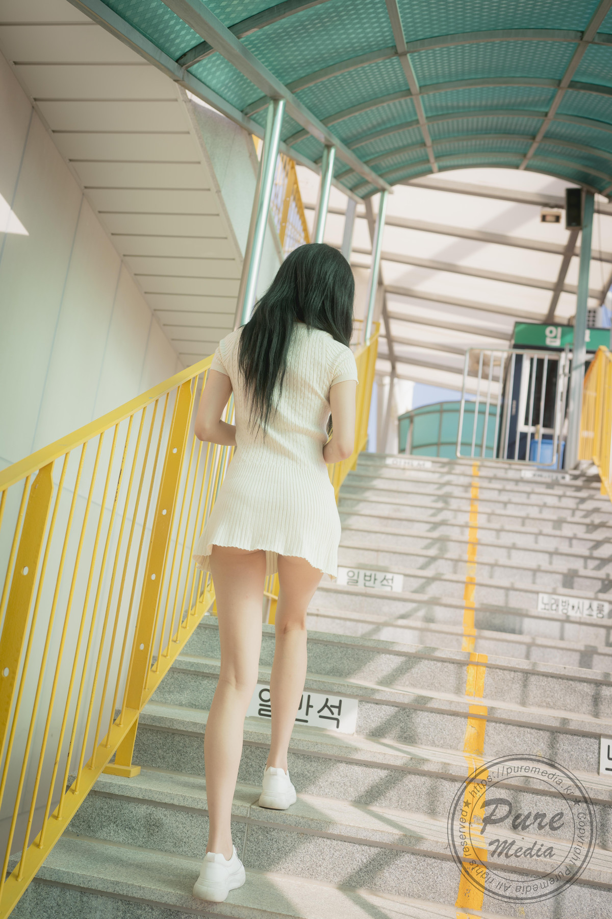 Hina 히나, [PURE MEDIA] Vol.264 Bitxx Training Outdoors Set.02 5