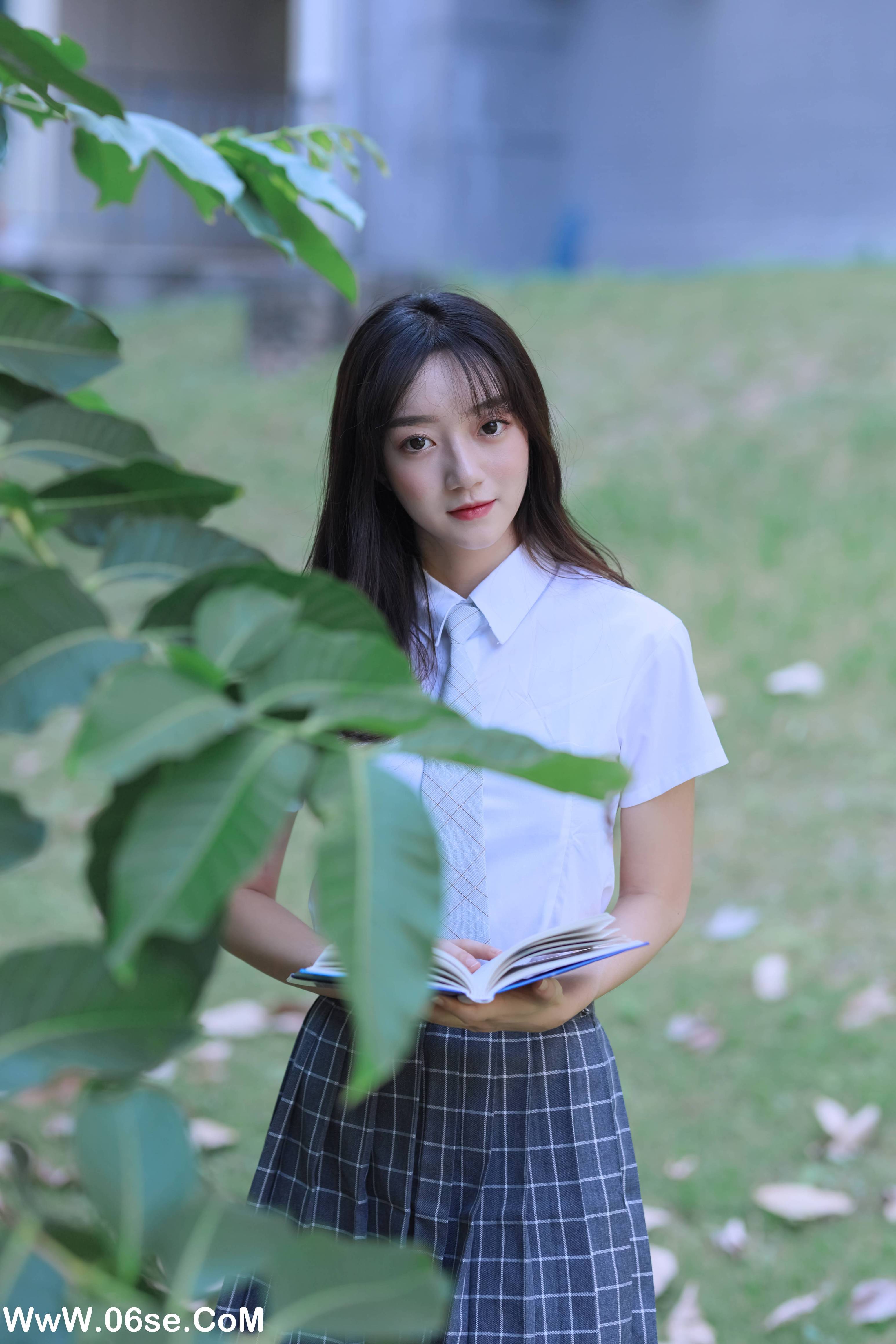 图片[40]-[YITUYU艺图语]2022.05.24 校园青春 虫虫[43P-355.14MB]-六色网