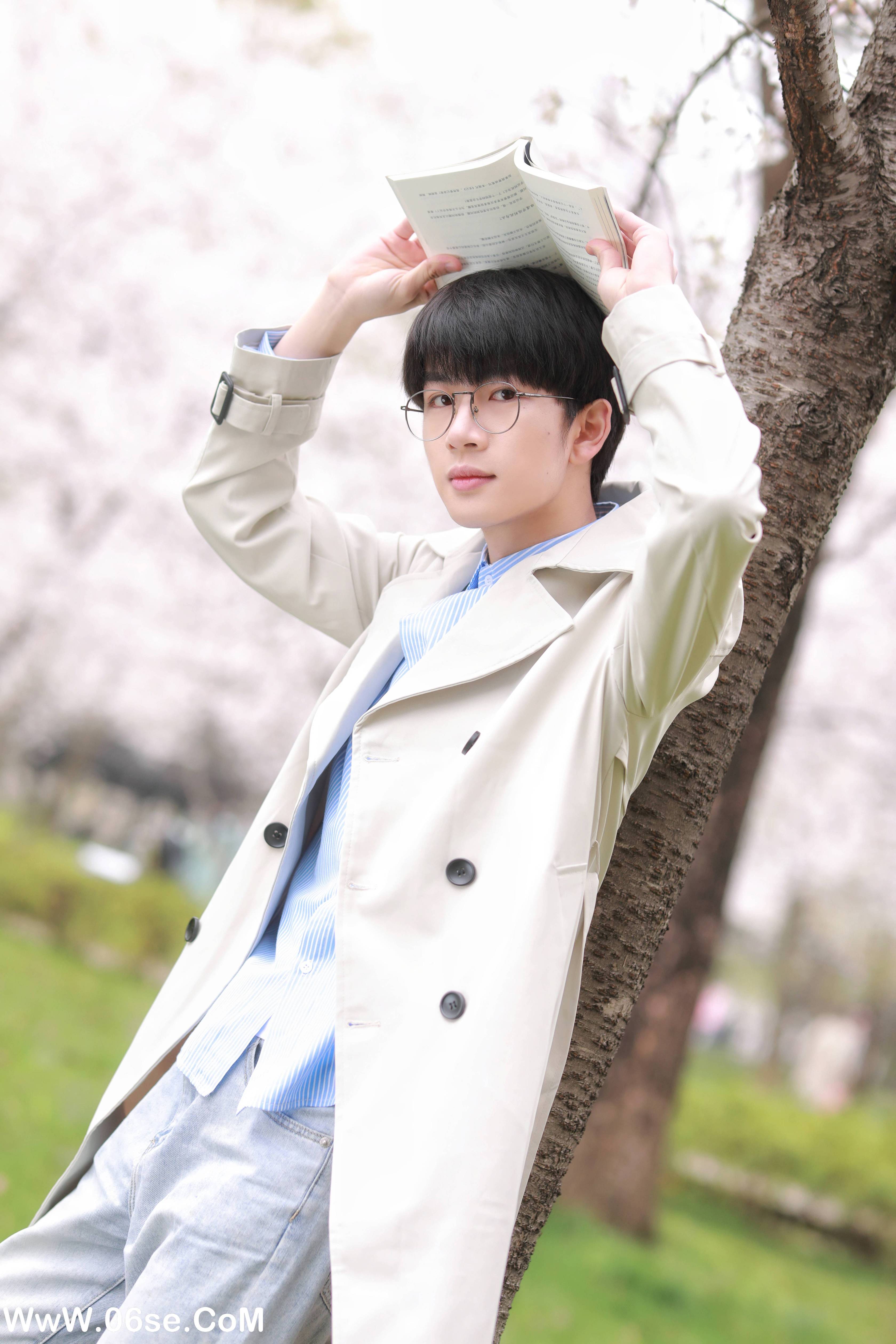 图片[23]-[YITUYU艺图语]2022.07.18 少年锦时 周嘉楠Lorem[25+1P／236MB]-六色网
