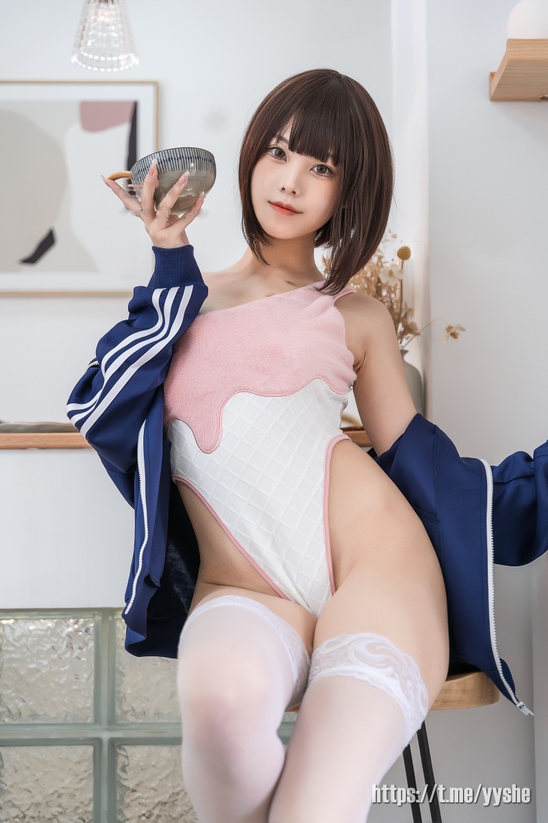 蜜汁猫裘 - 草莓圣代 [45P] 1