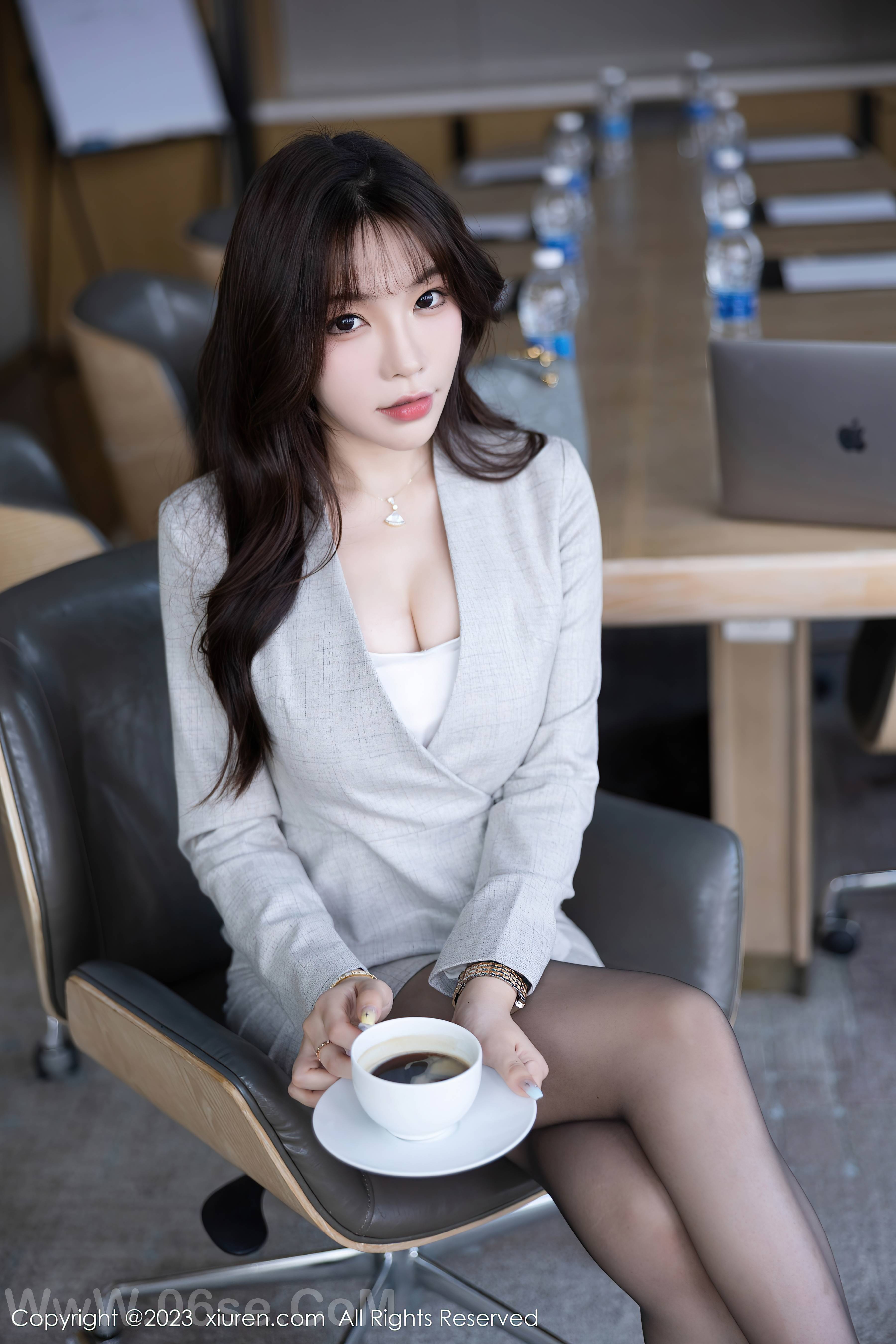图片[30]-[Xiuren秀人网]2023.10.27 NO.7577 徐莉芝Booty[102+1P／833MB]-六色网