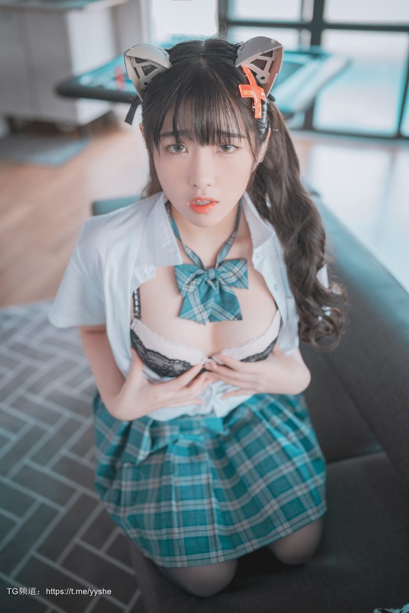 [Cos]Sonson-Plug Me In[72P] 48