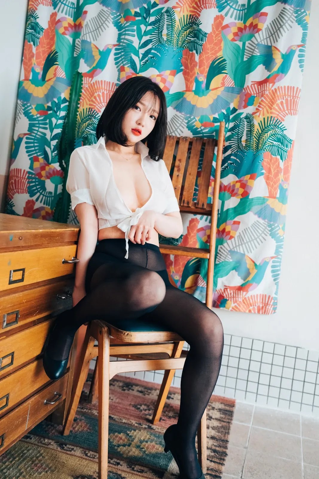 Son Yeeun 손예은, [LOOZY] Officegirl’s Vacation Vol.01 38