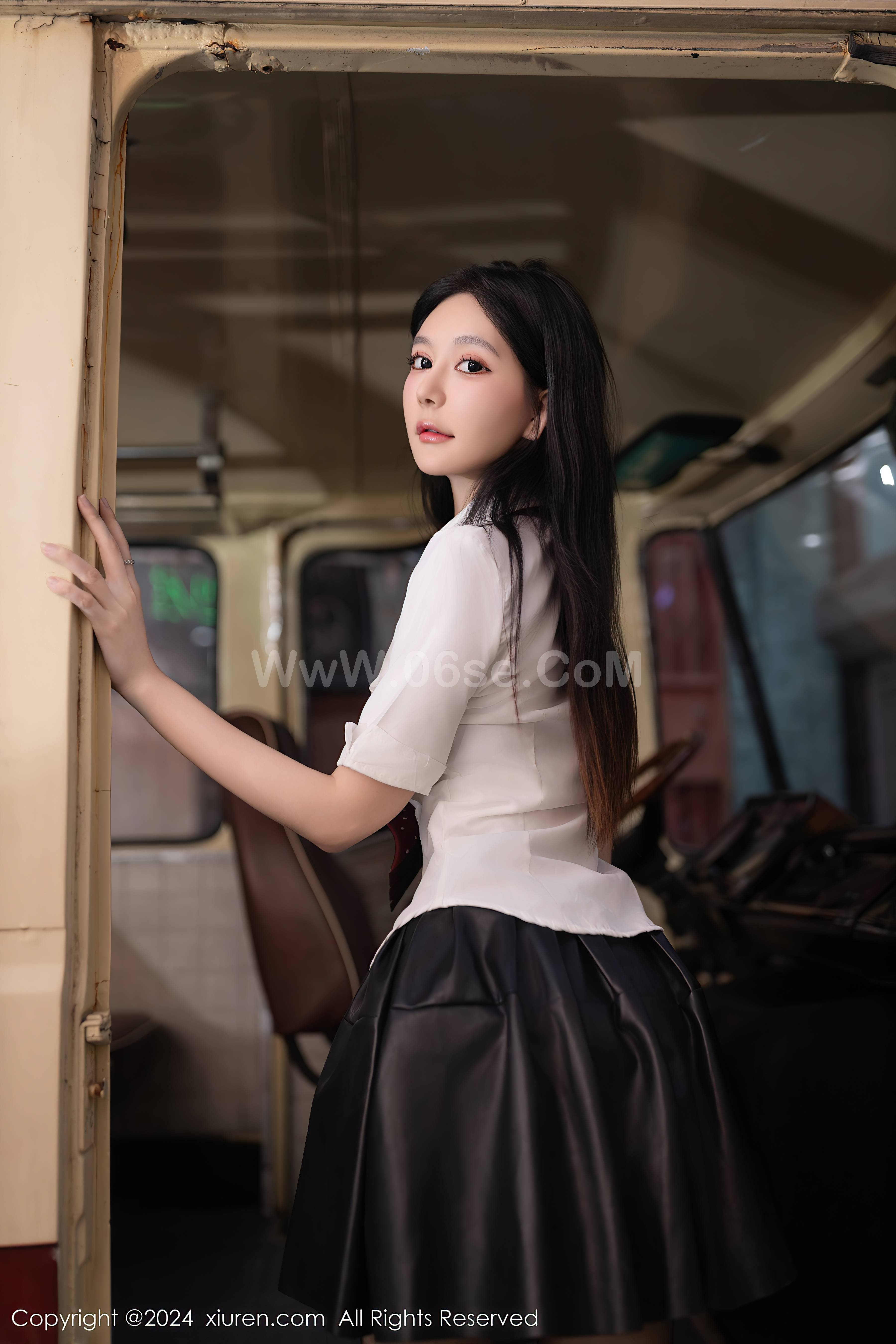 图片[4]-[Xiuren秀人网]2024.01.12 NO.7957 幼幼[80+1P／659MB]-六色网