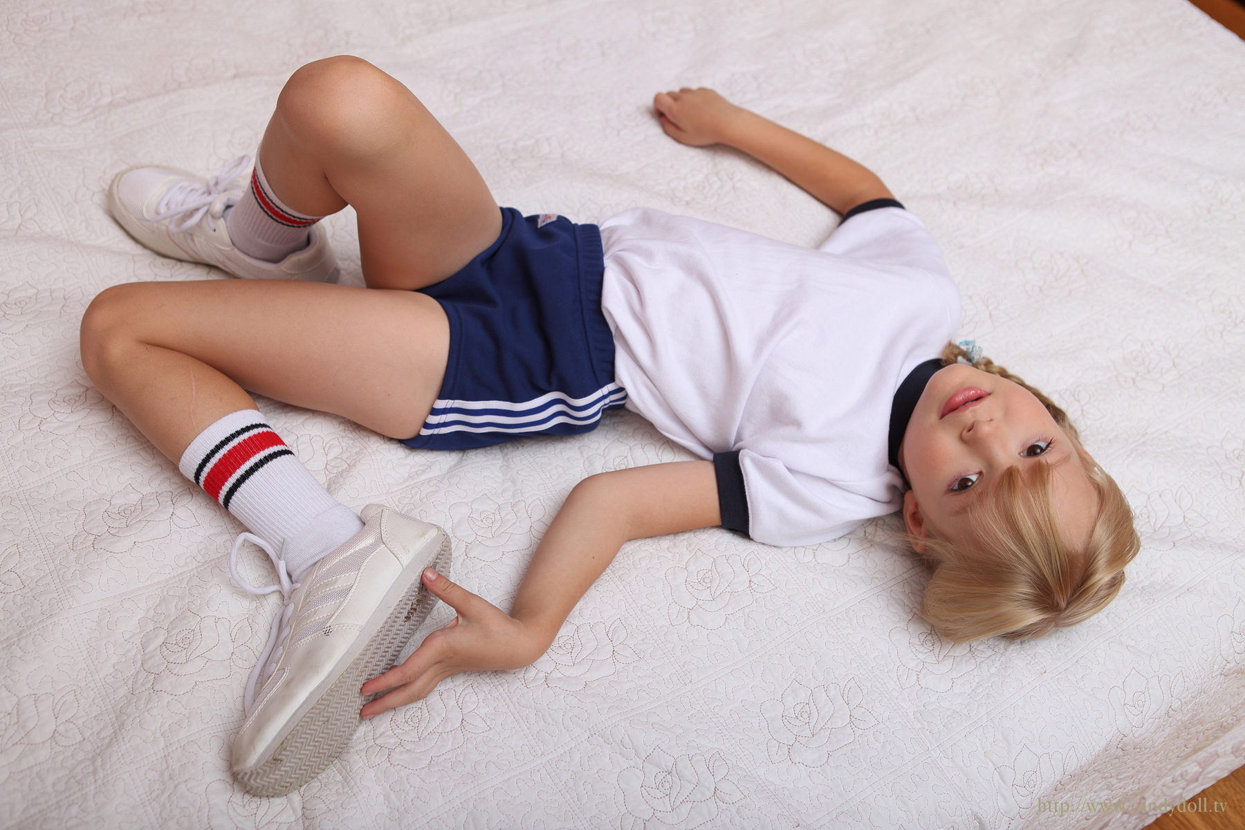 [Image: 01f398067b00cdd3abe55.jpg]