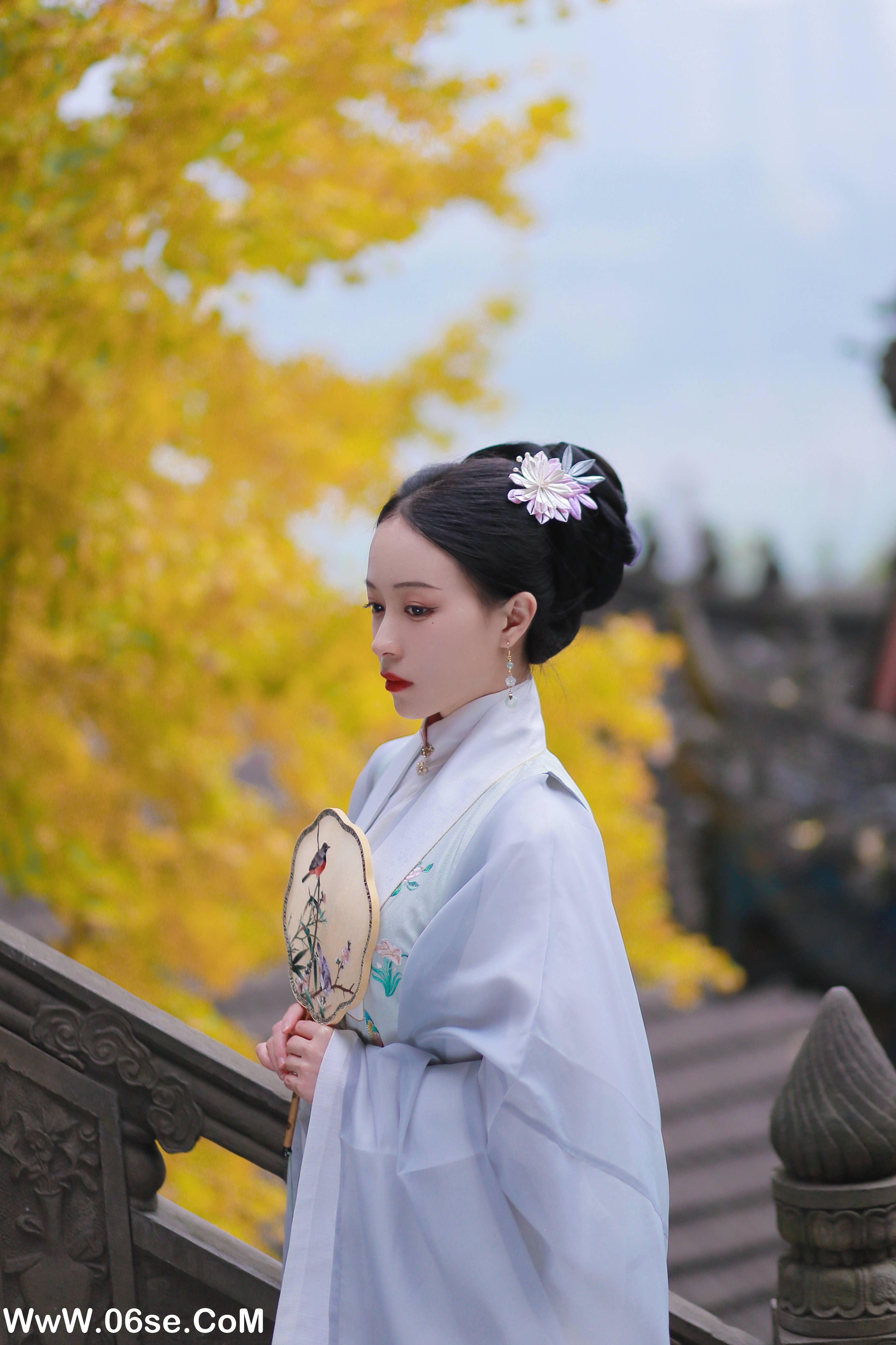 图片[27]-[YITUYU艺图语]2022.02.17 银杏歌 花泽阮阮[34+1P／353MB]-六色网