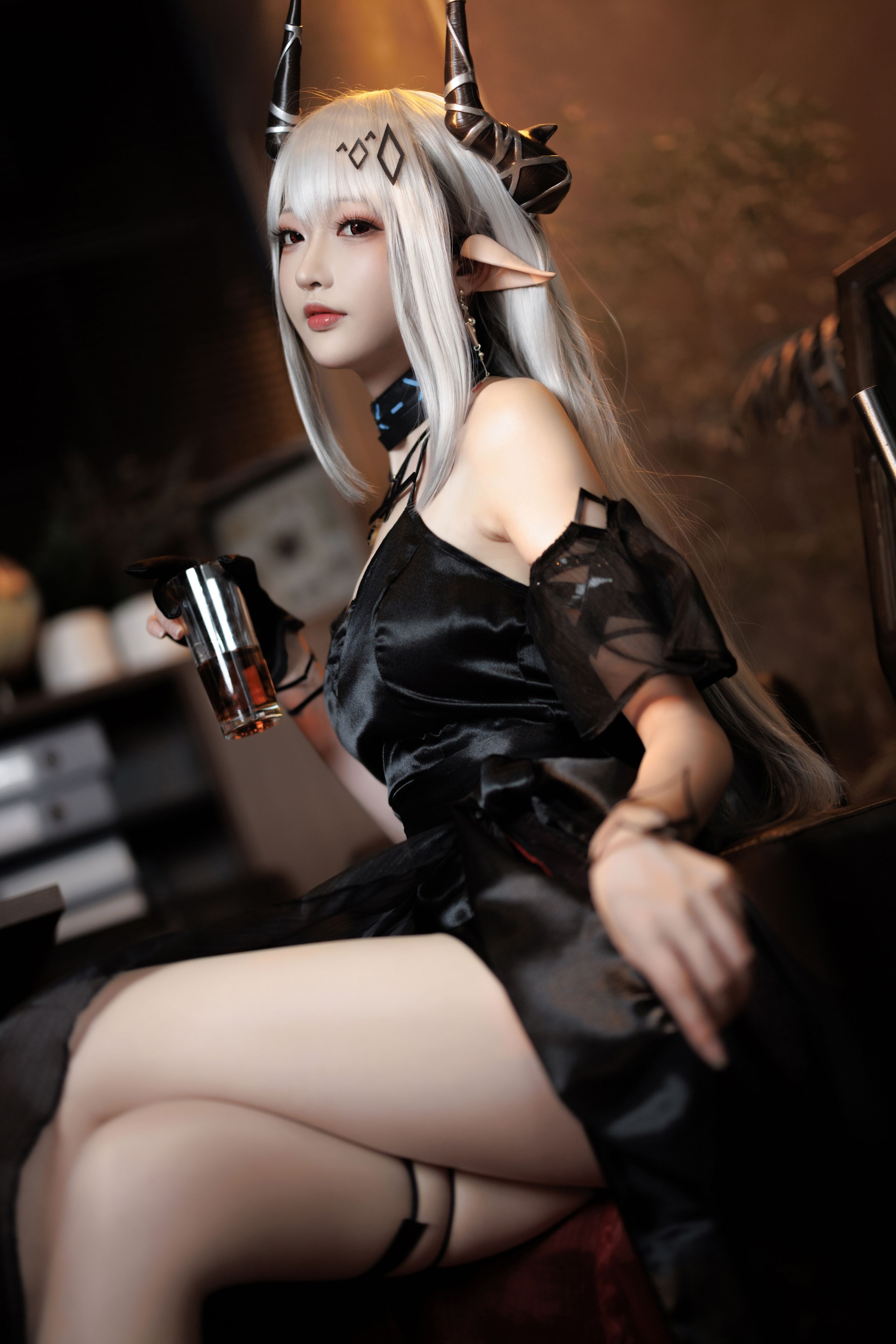 南宫 泥岩礼服 11