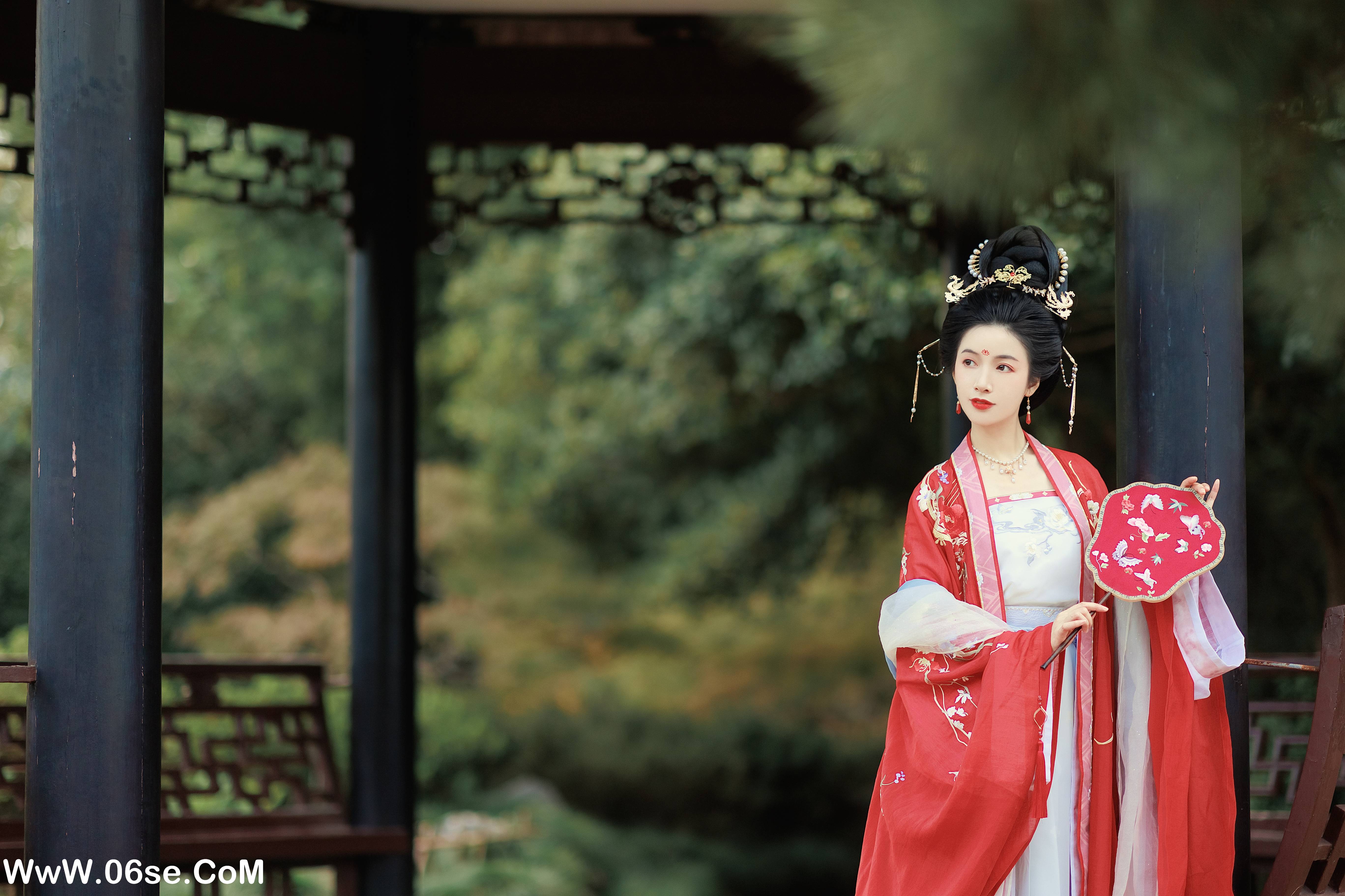 图片[25]-[YITUYU艺图语]2022.12.27 江南初秋 一只阿梦崽[38+1P／485MB]-六色网