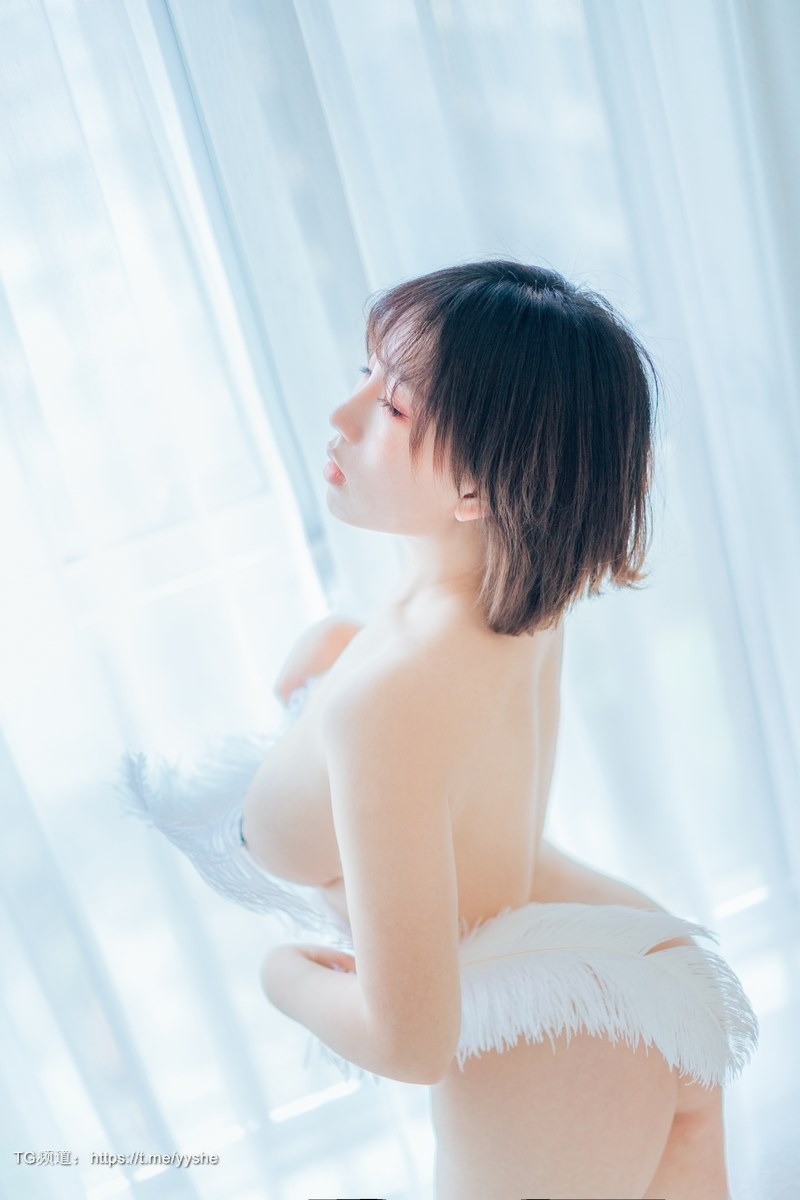 [Cos]从从从从鸾 - 囚笼少女[70P] 24