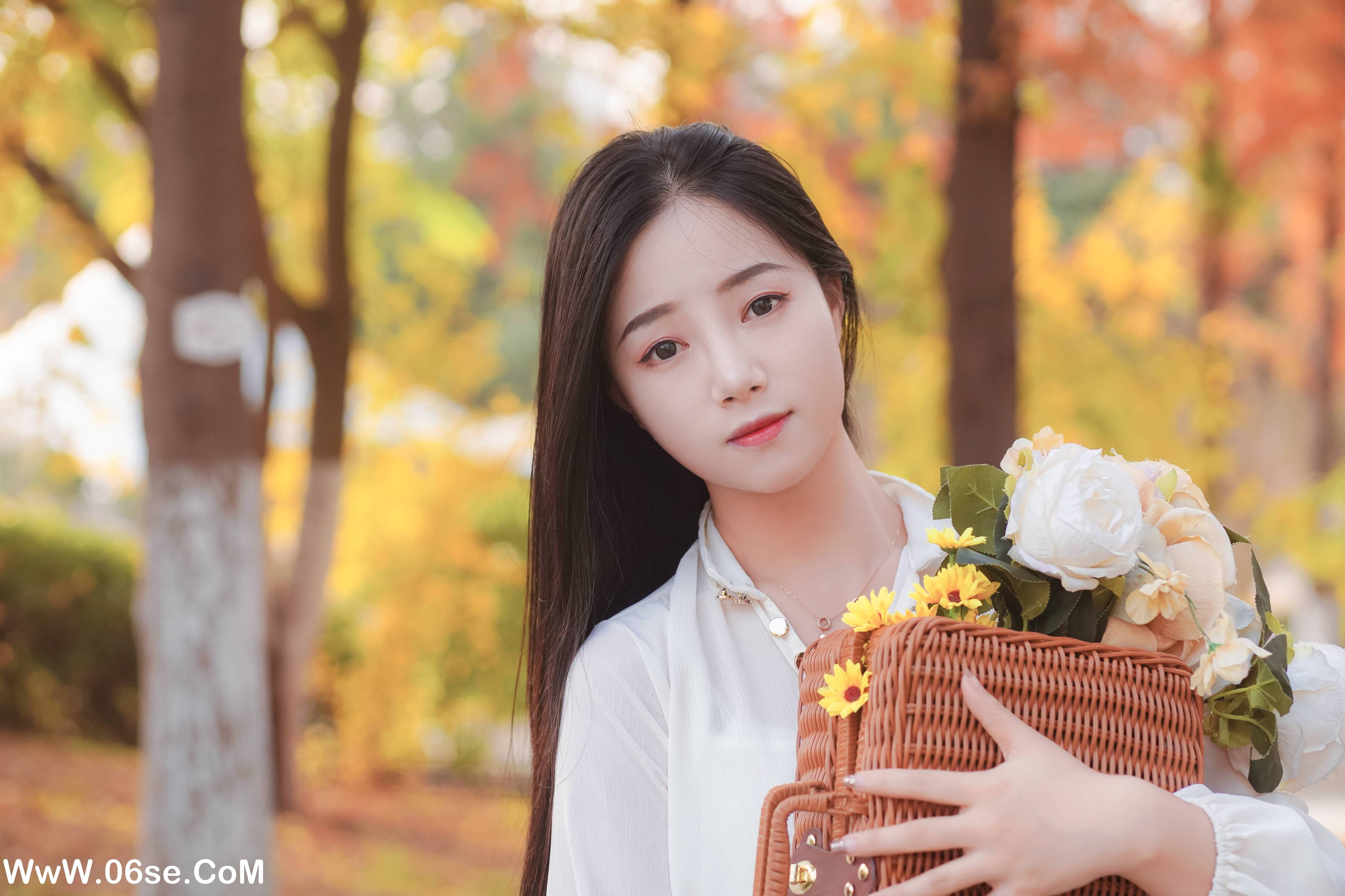 图片[9]-[YITUYU艺图语]2022.12.01 只属于秋日的浪漫 兮兮[25+1P／234MB]-六色网