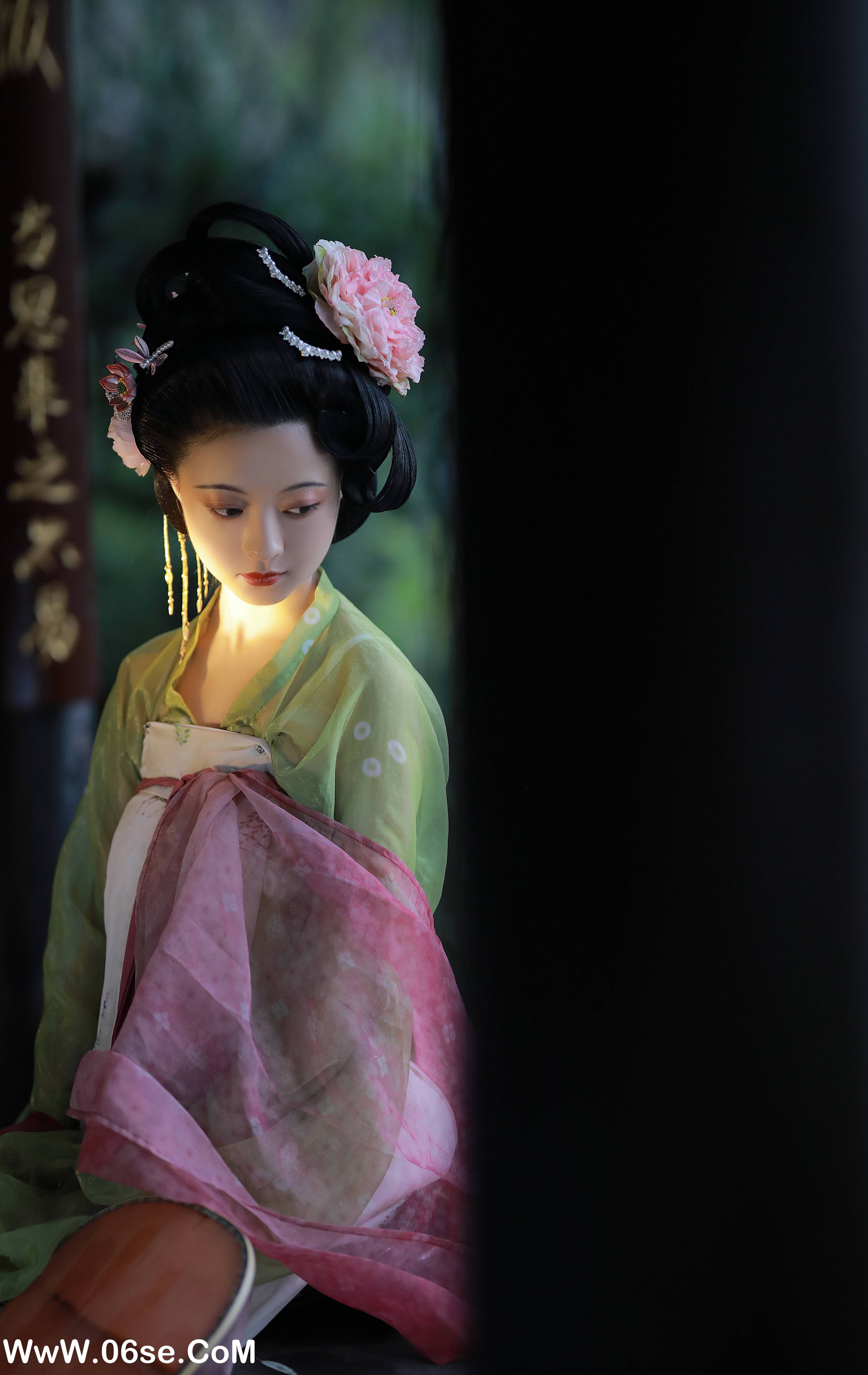 图片[25]-[YITUYU艺图语]2022.09.27 一缕相思断天涯 YunFleur[27+1P／512MB]-六色网