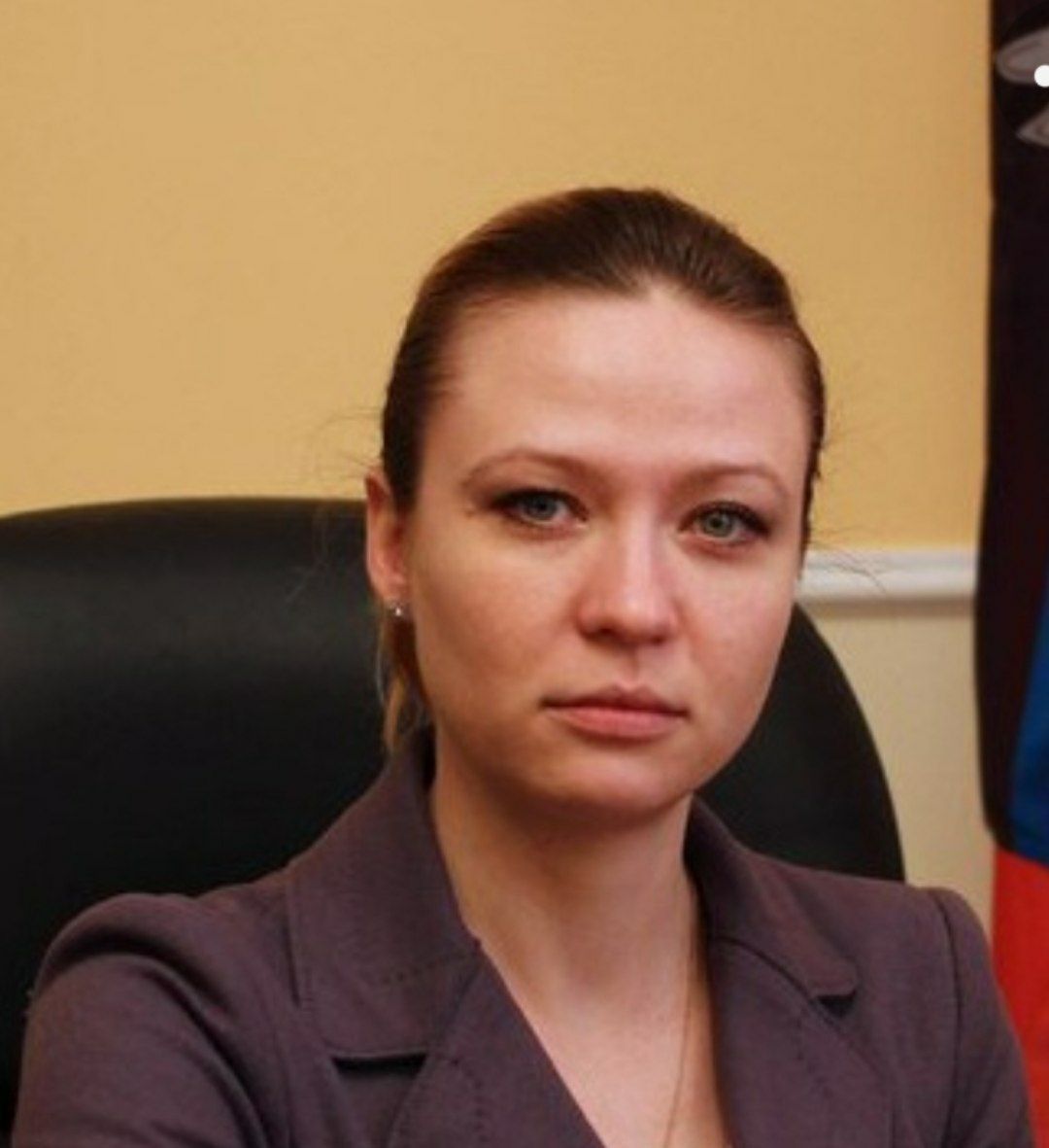 министр иностранных дел днр никонорова