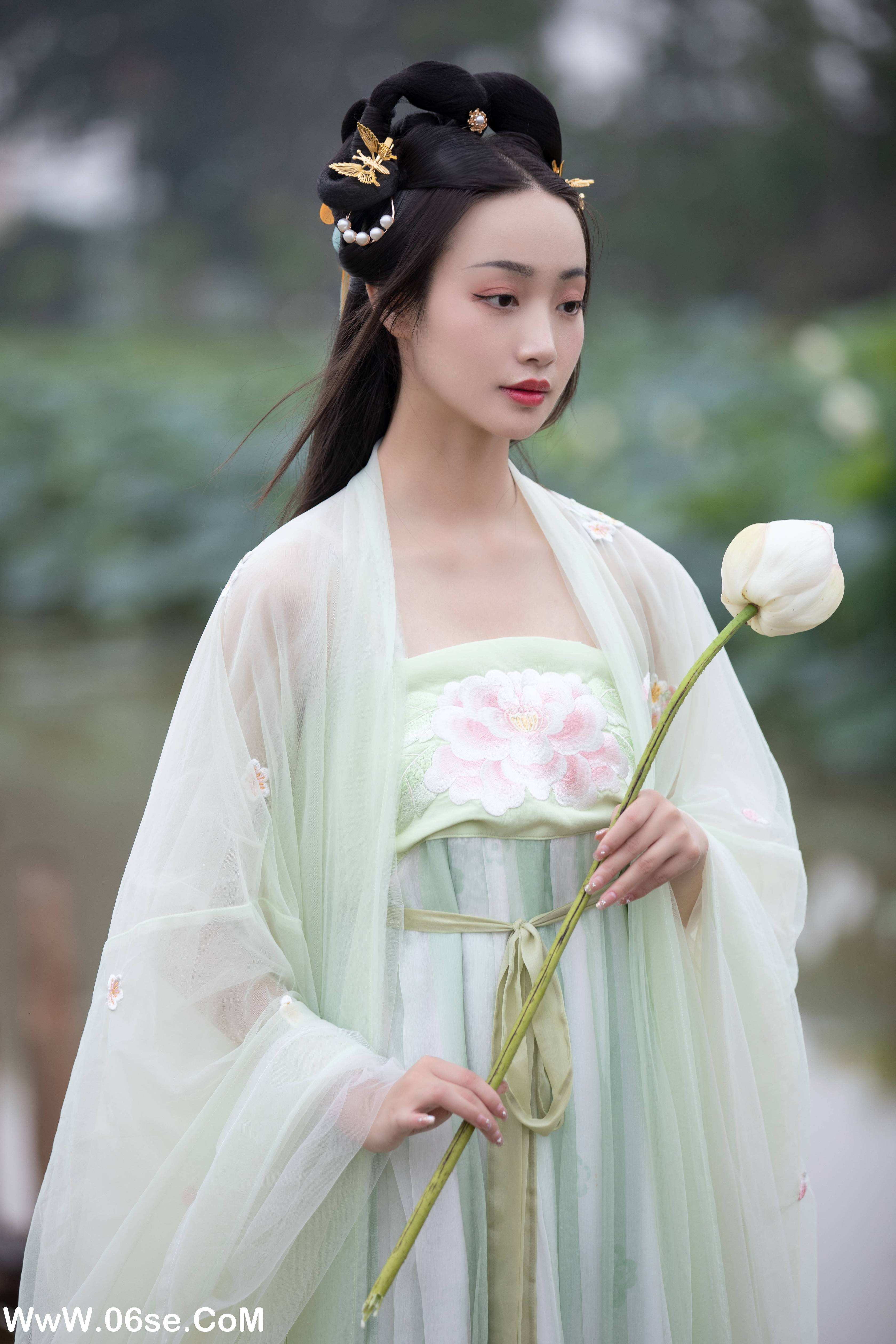 图片[21]-[YITUYU艺图语]2022.08.01 荷 凌子兮[23+1P／371MB]-六色网