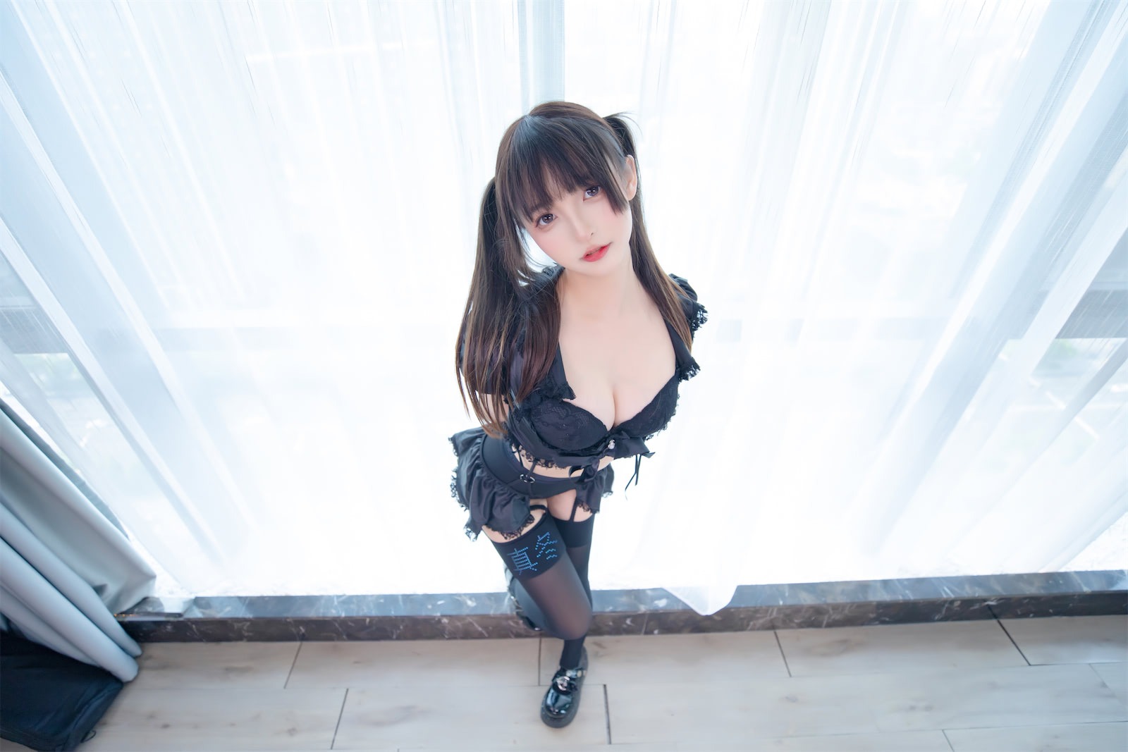 神楽坂真冬 足底星光 36
