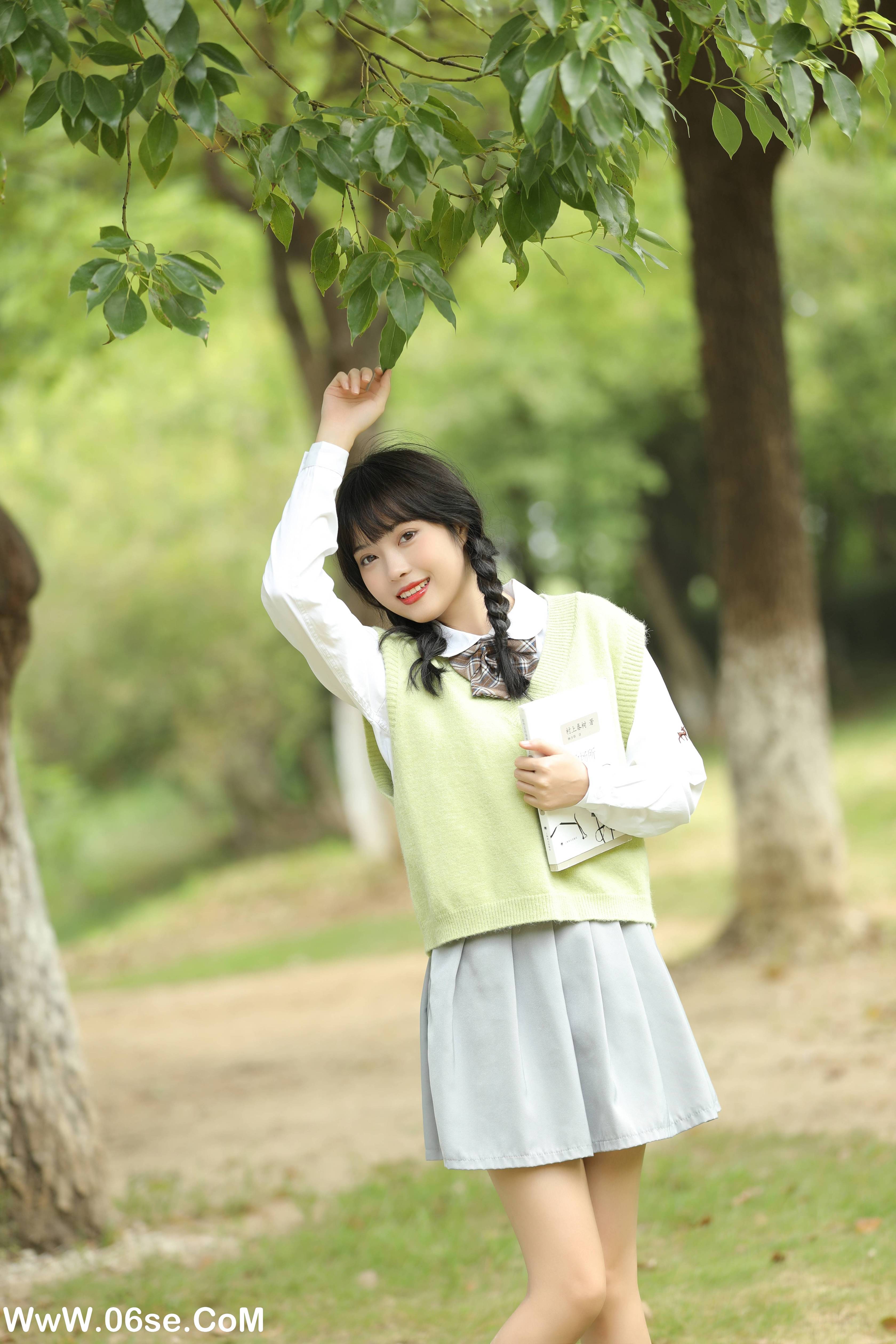 图片[13]-[YITUYU艺图语]2022.10.07 萤火之森 小薇人儿[33+1P／326MB]-六色网