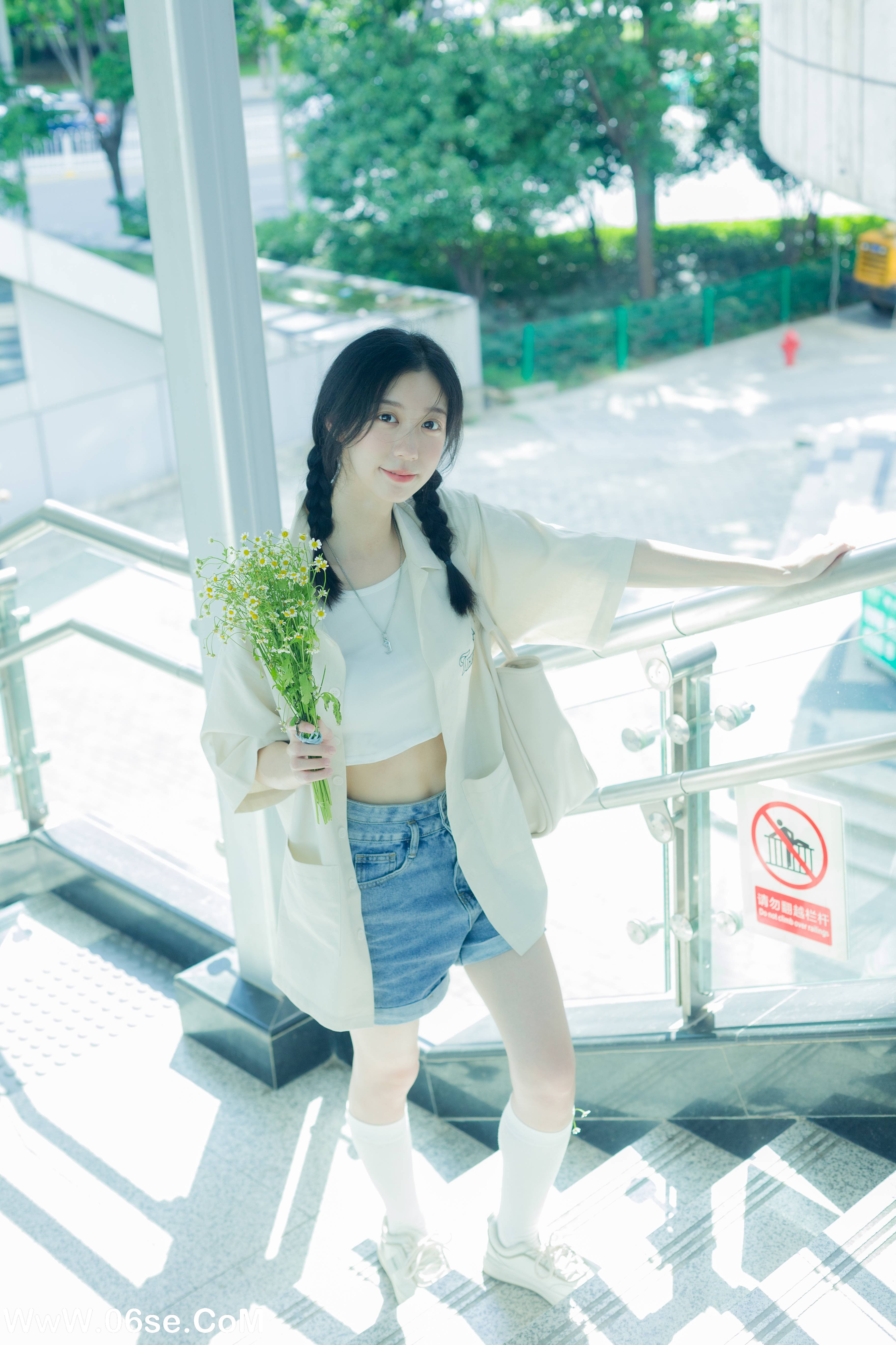 图片[36]-[YITUYU艺图语]2022.08.22 地铁奇遇记 饲猫少女-[38+1P／340MB]-六色网