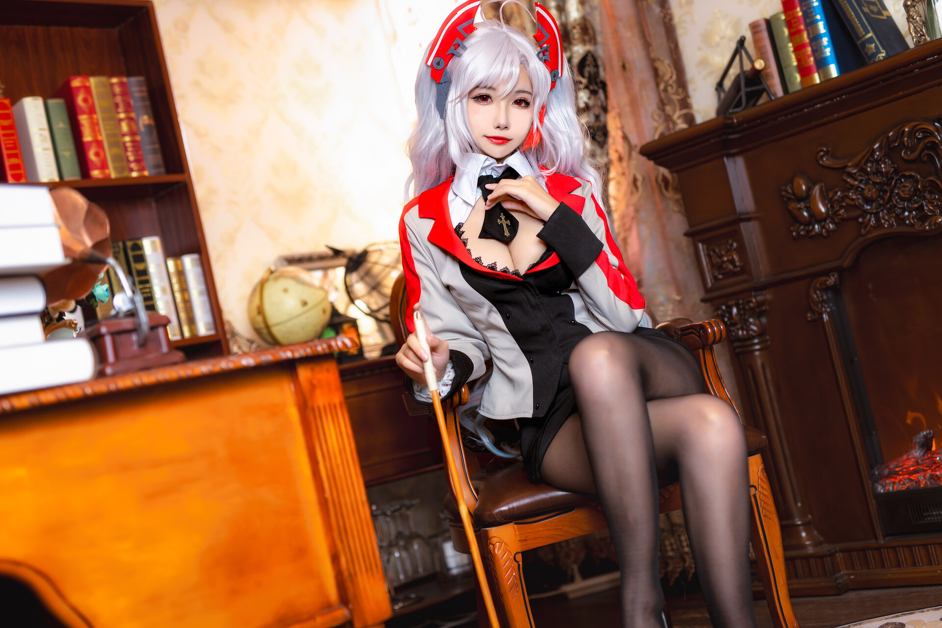 [Momoko葵葵] Prinz Eugen 欧根亲王 Teacher Ver. 16