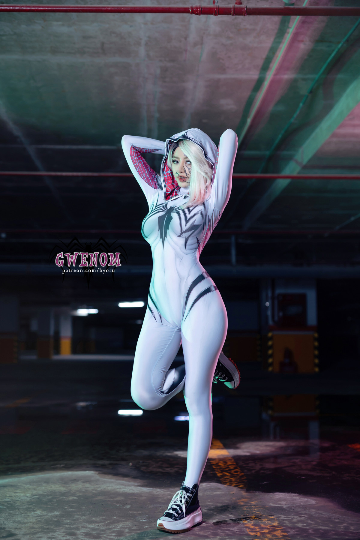 Cosplay 日本性感萝莉Byoru Anti Gwenom 9