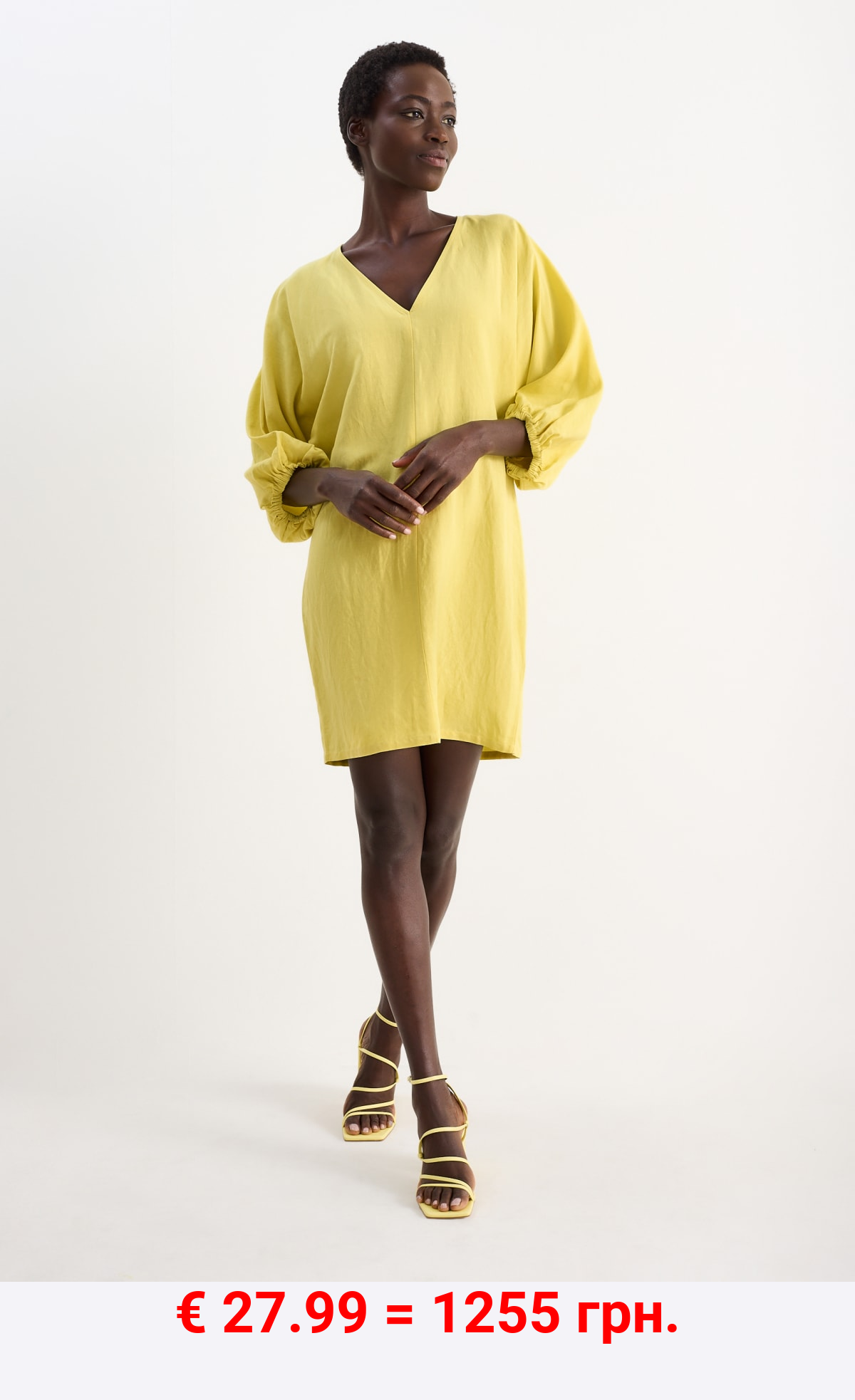 Kleid mit V-Ausschnitt