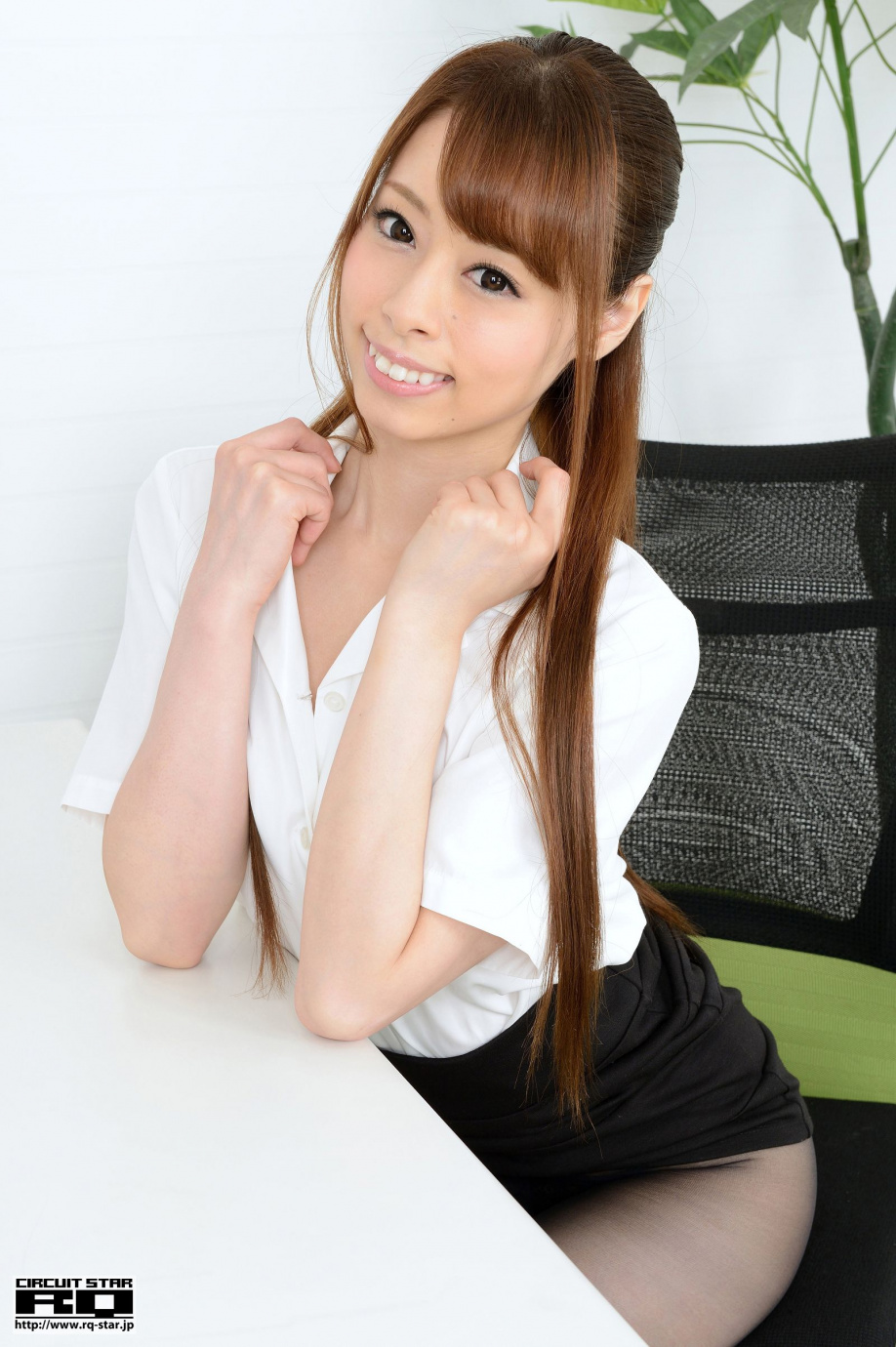 [Image: 0329e657946656a100a8f.jpg]