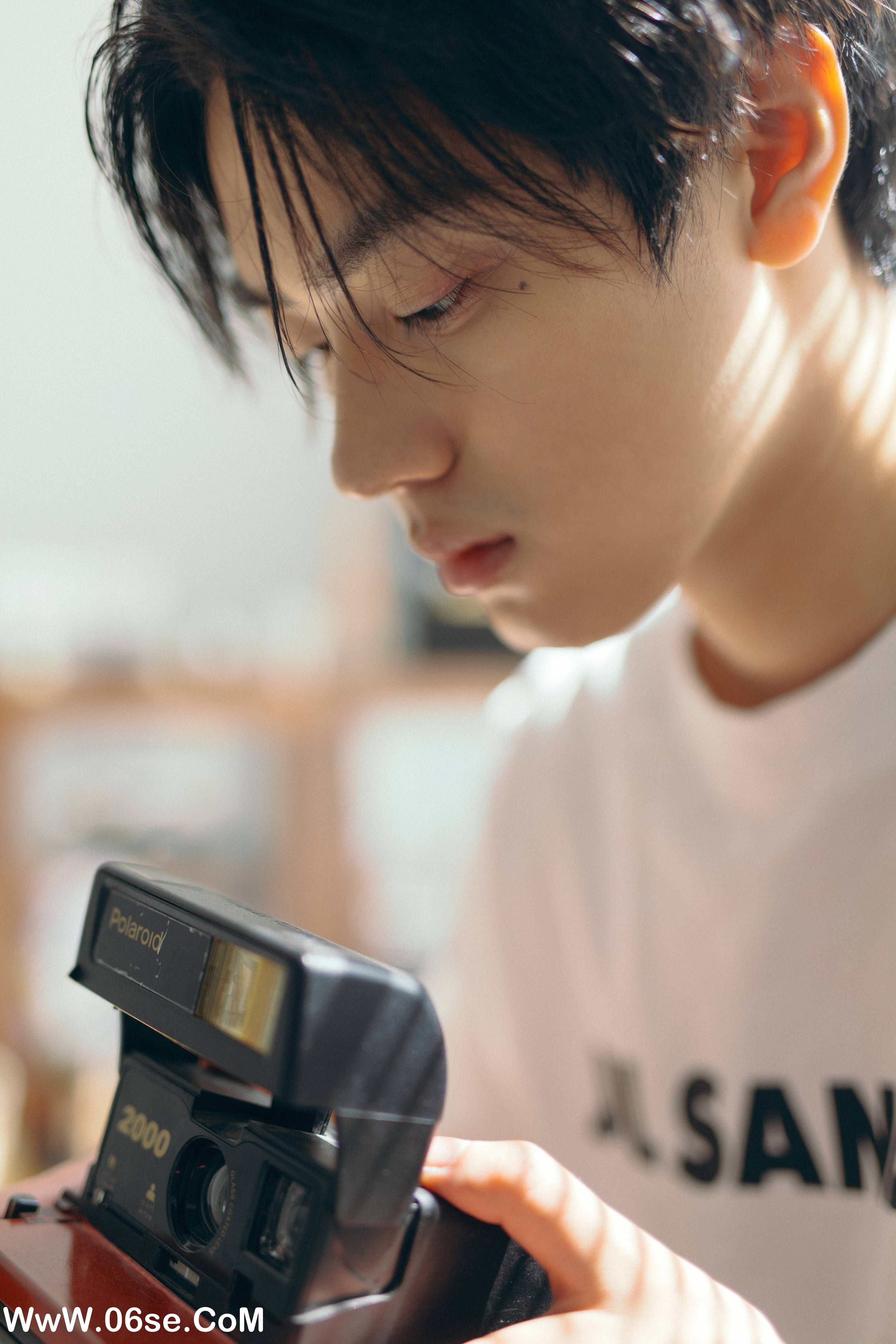 图片[14]-[YITUYU艺图语]2022.11.10 午后的自己 小潘同学ne[26+1P／346MB]-六色网