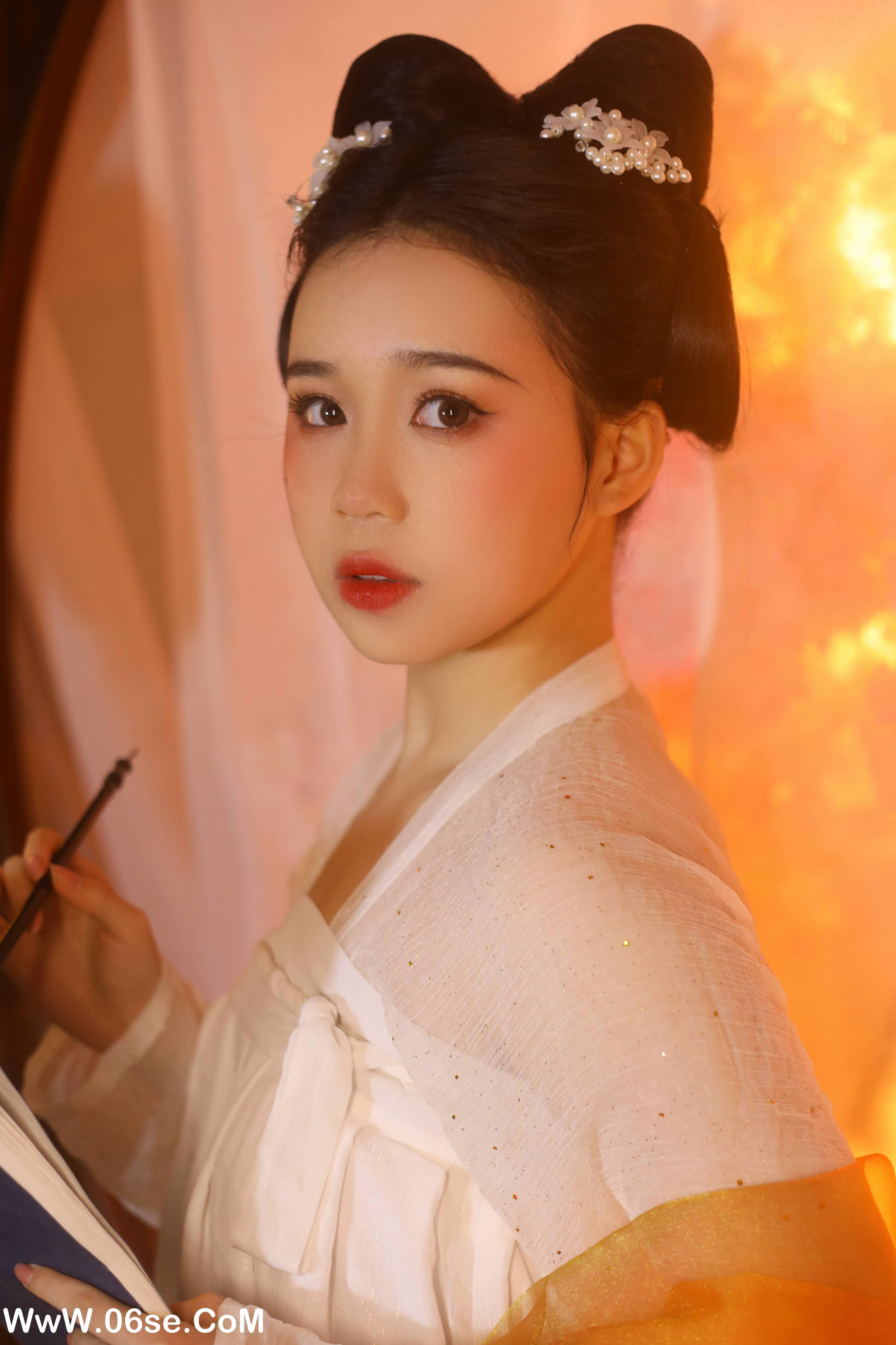 图片[24]-[YITUYU艺图语]2022.09.02 银睿姬 一只高高[31+1P／322MB]-六色网