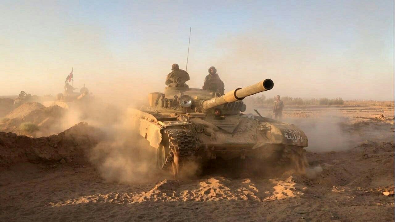 Сила наступление. Syrian arab Army t-72a. Наступление САА. Сирия танковый полигон. Обои на рабочий стол т-72 в Сирии.