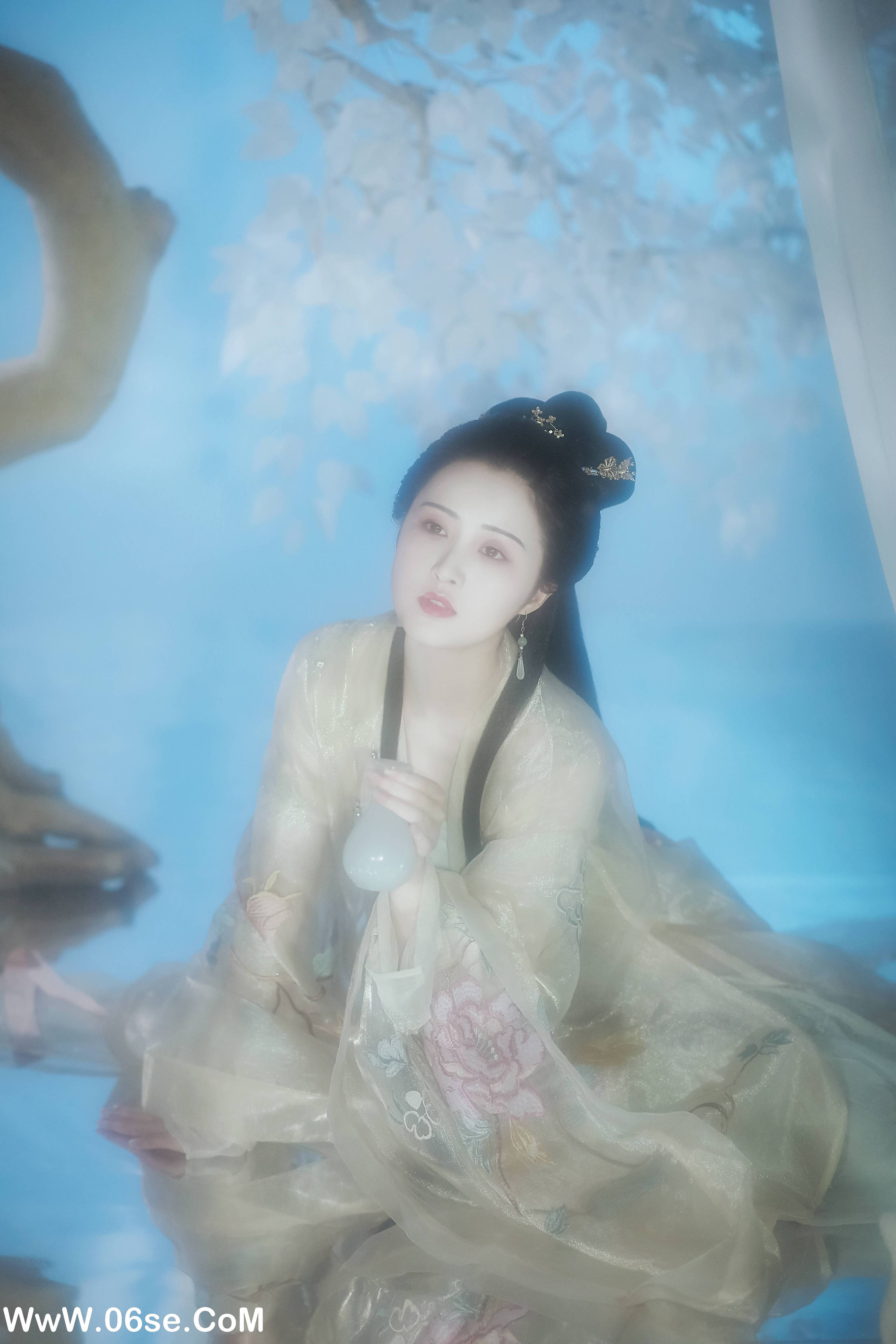 图片[18]-[YITUYU艺图语]2022.05.27 广寒宫 鱿鱼阿姨[25P-388.91MB]-六色网