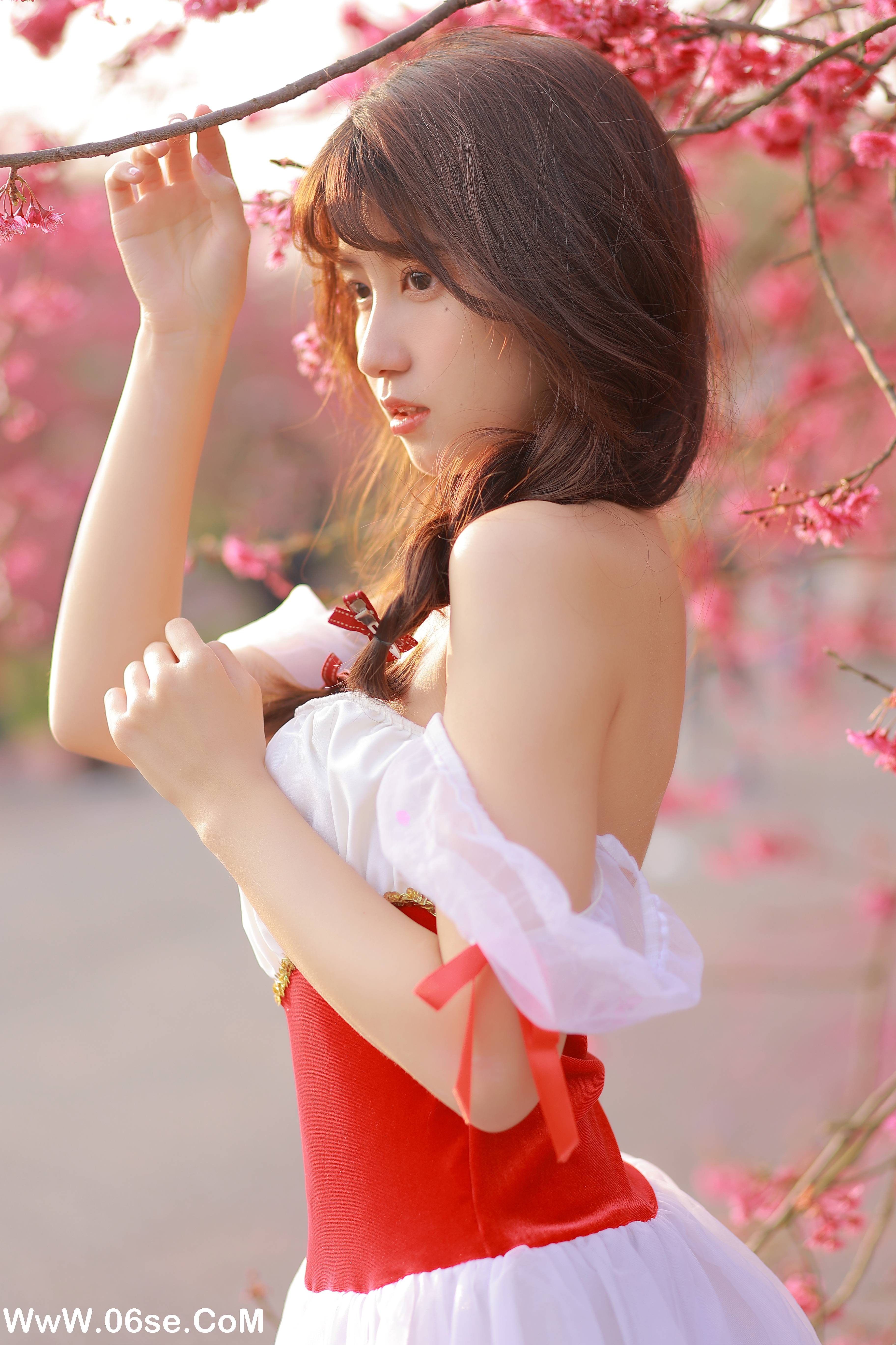 图片[11]-[YITUYU艺图语]2022.10.02 春日浪漫 lovelatte11[19+1P／216MB]-六色网
