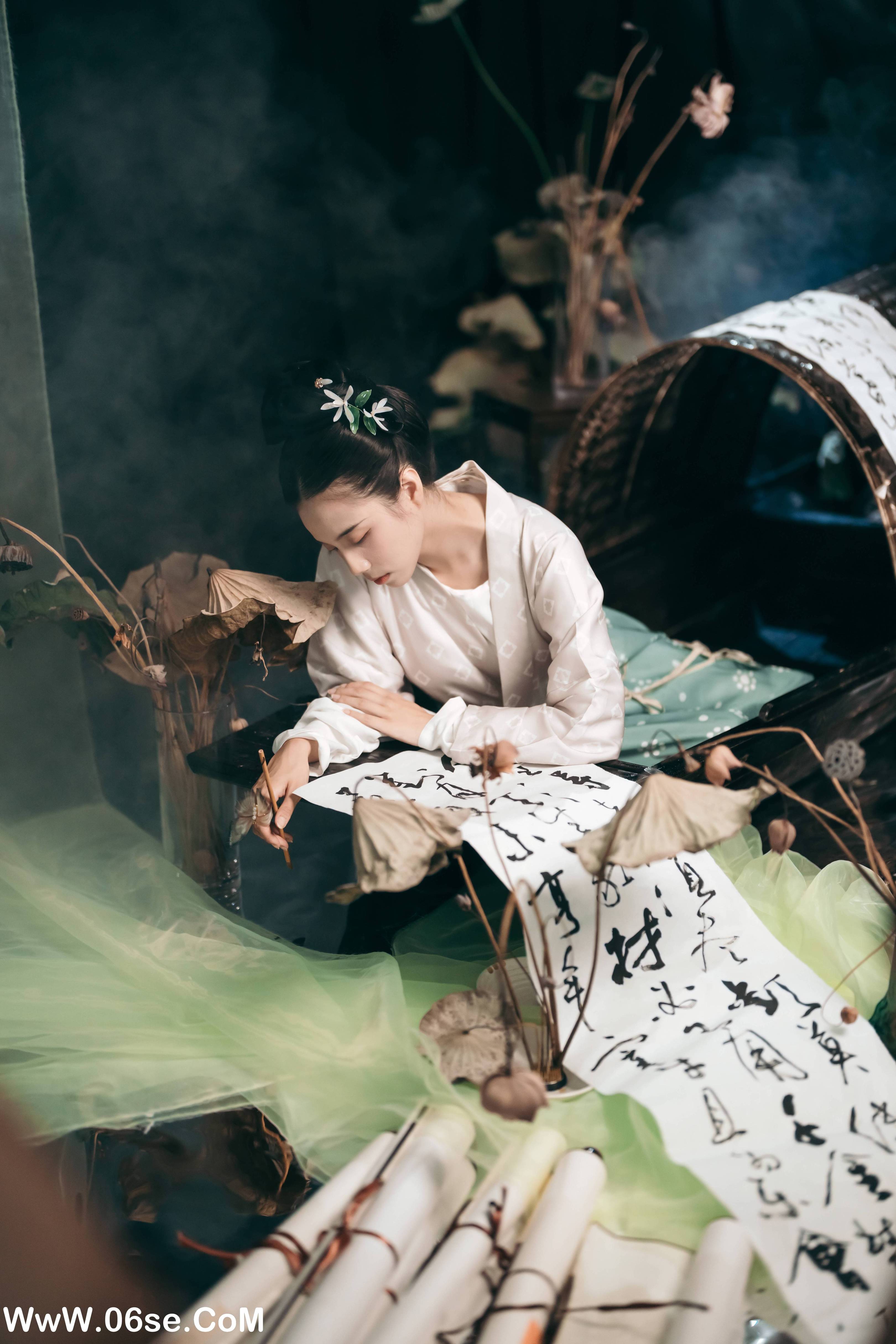 图片[26]-[YITUYU艺图语]2022.10.11 行香子 贰加六[31+1P／138MB]-六色网