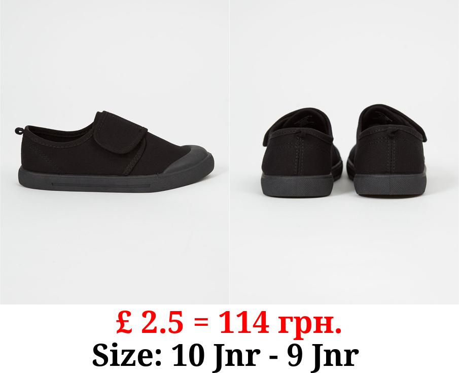 Black Wrap Strap Plimsolls