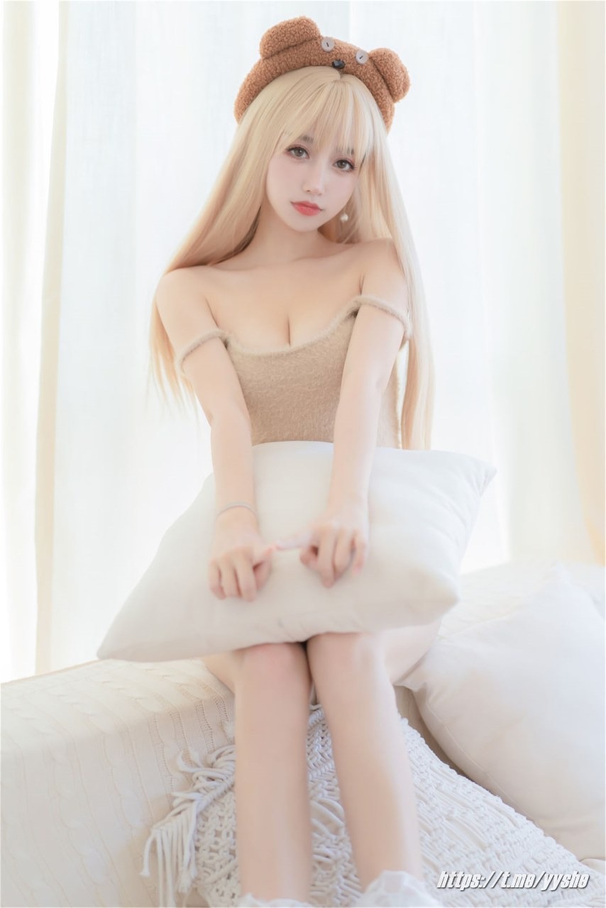 过期米线线喵 - 小熊软糖 [66P] 15