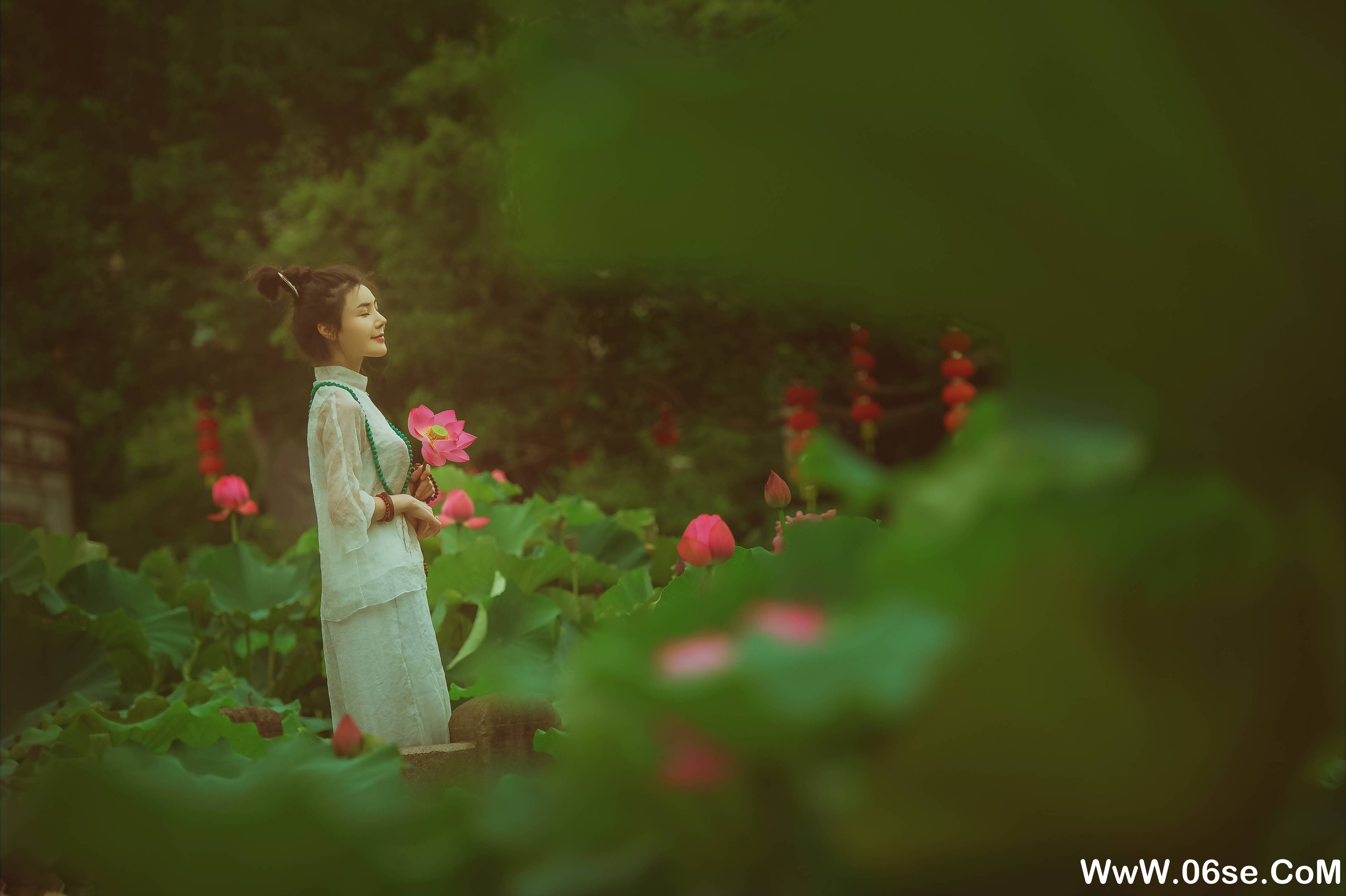 图片[11]-[YITUYU艺图语]2021.08.14 赏荷记 颗颗树[35+1P／260MB]-六色网