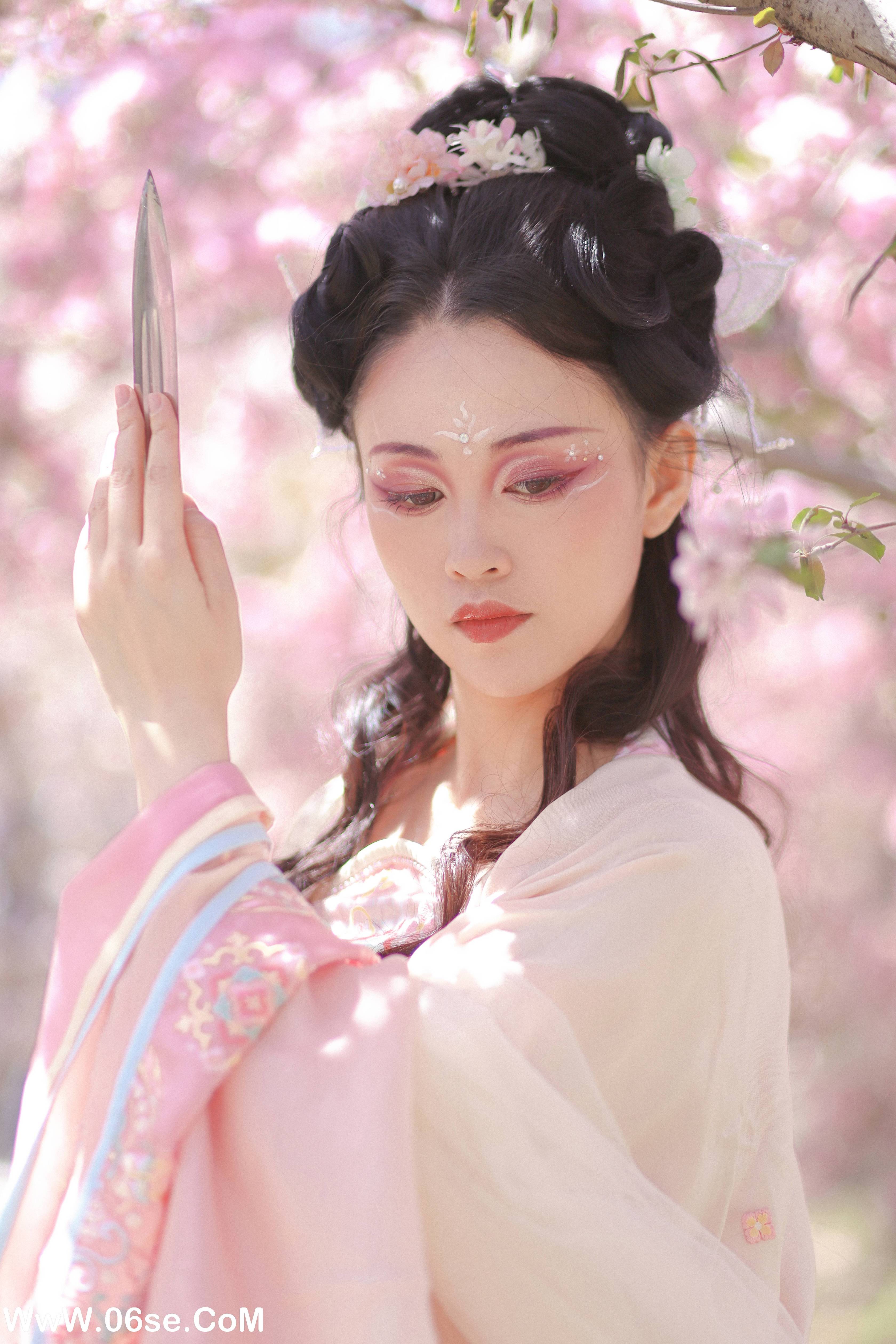 图片[22]-[YITUYU艺图语]2022.06.07 海棠国风插画 青霜鹅[22P-504.48MB]-六色网