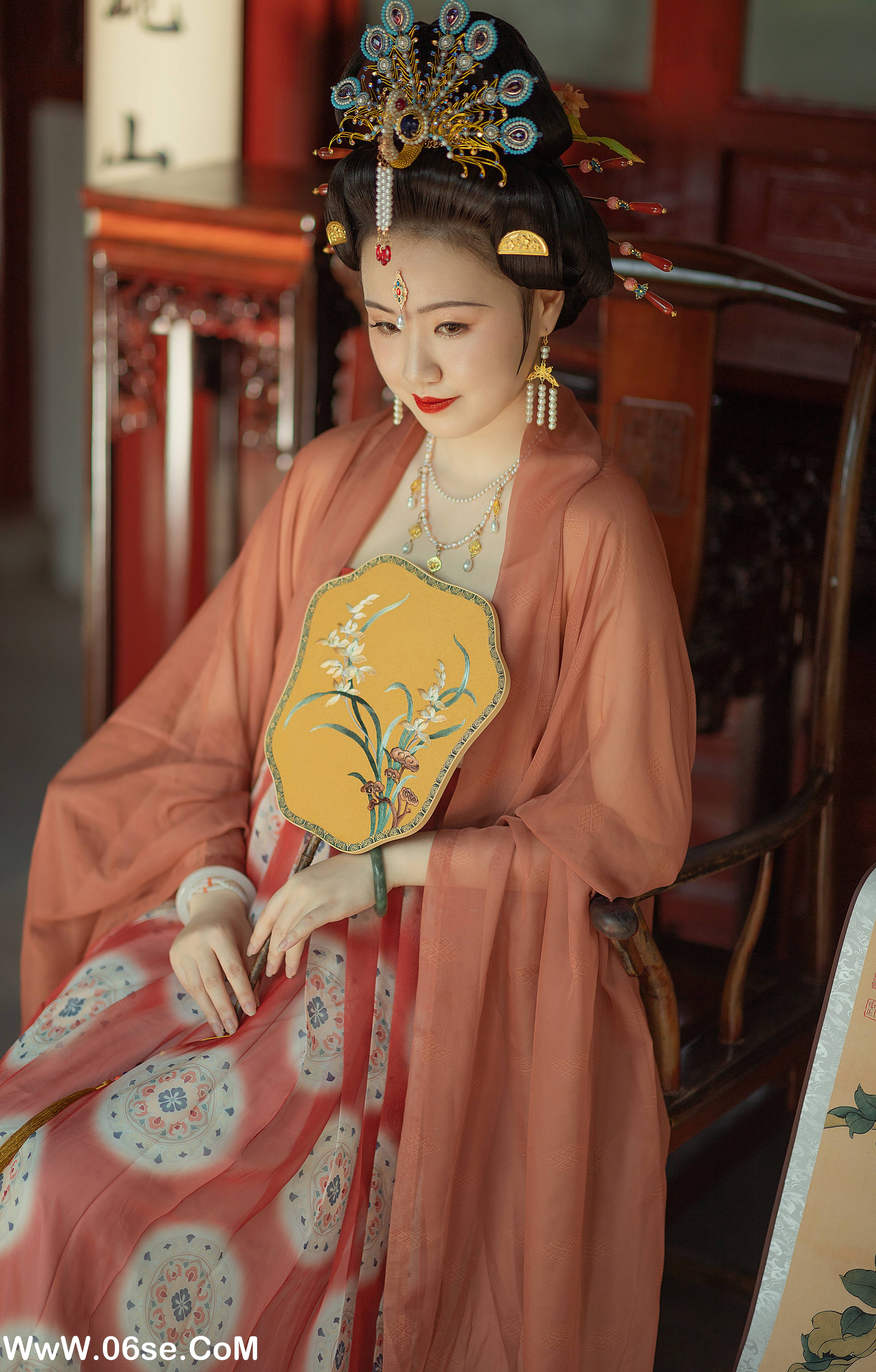 图片[10]-[YITUYU艺图语]2022.02.05 大唐富贵花 雨绵绵o[24+1P／258MB]-六色网