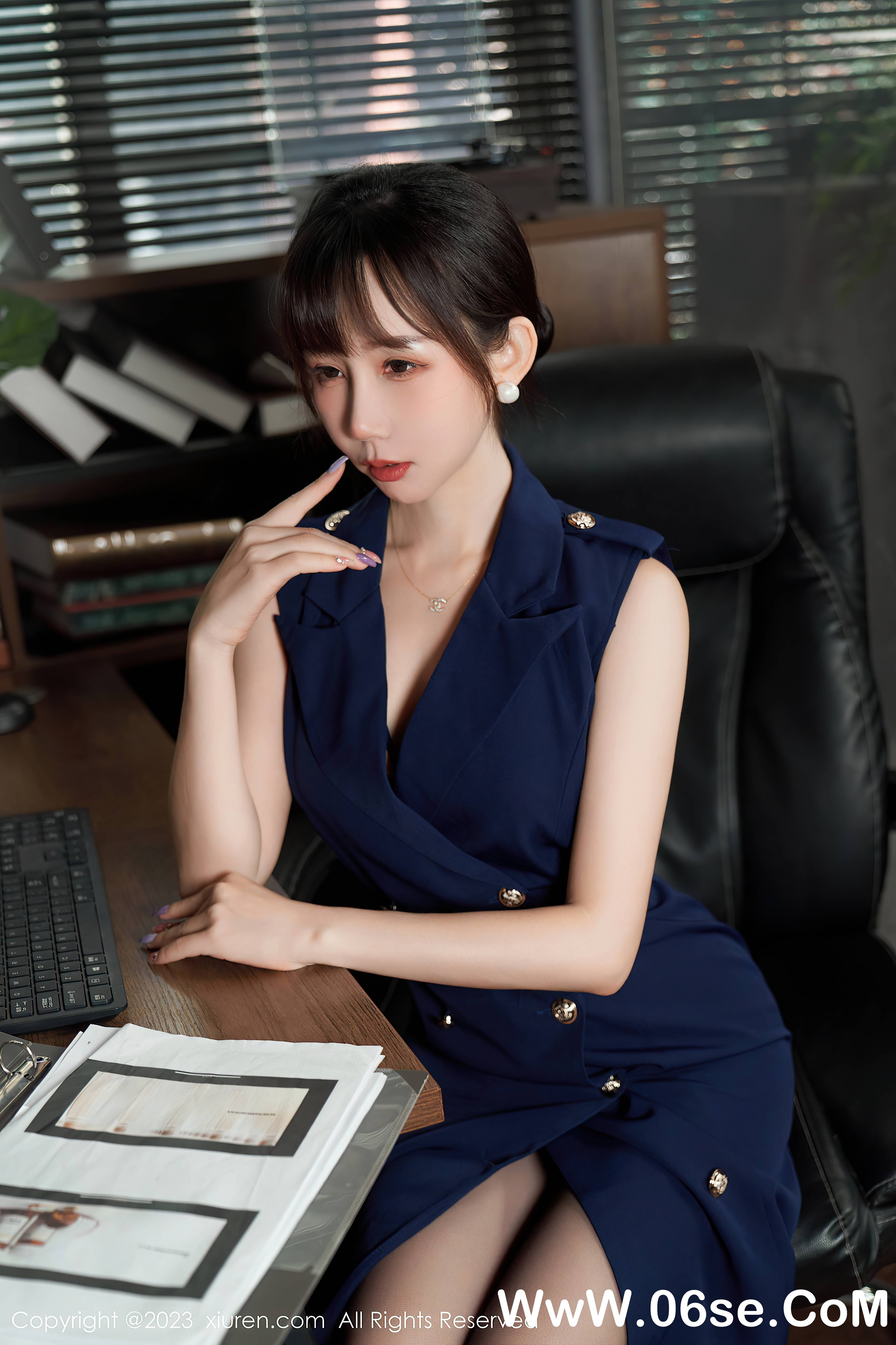 图片[25]-[XiuRen秀人网] 2023.05.15 NO.6737 波巧酱-六色网