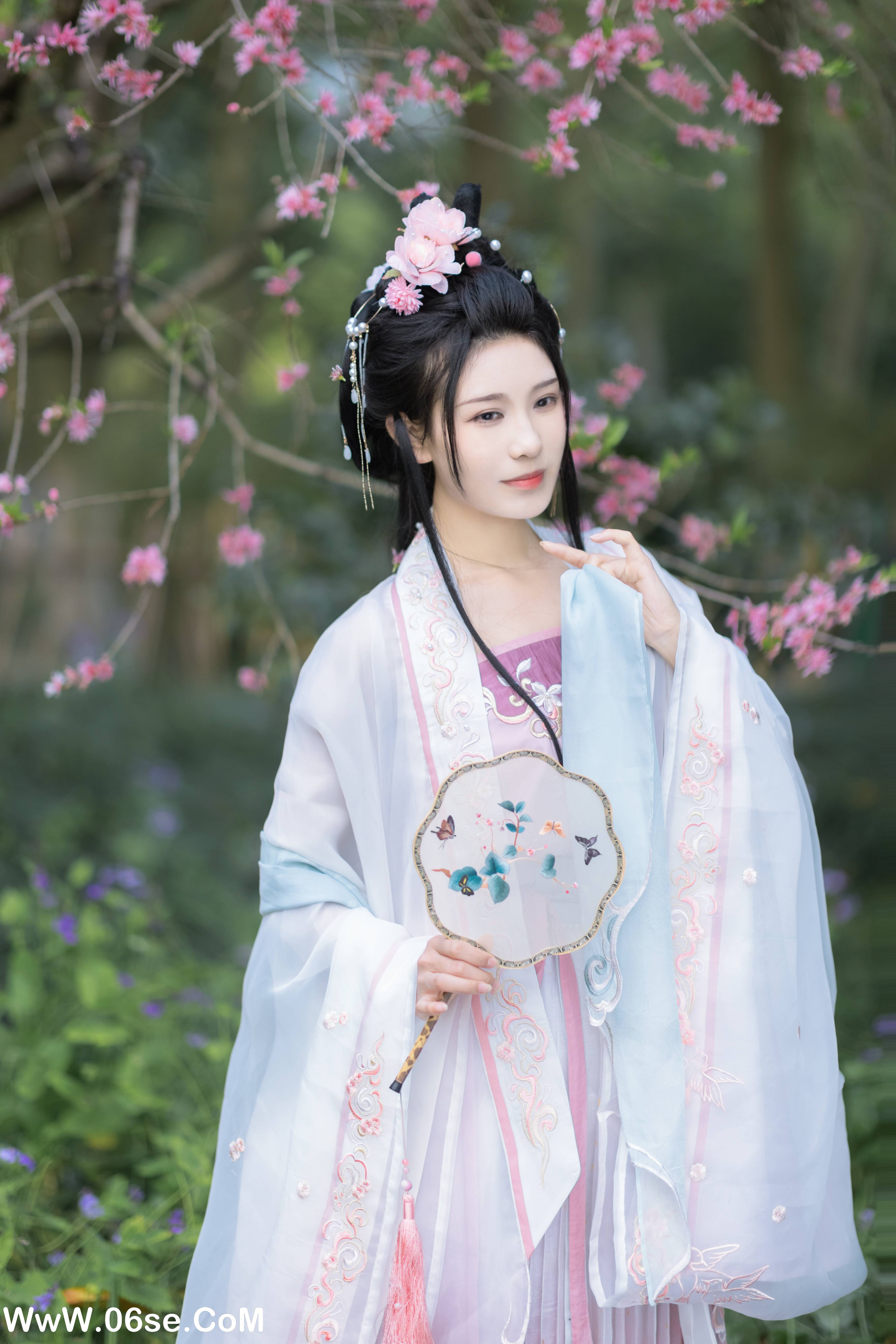 图片[13]-[YITUYU艺图语]2022.06.04 花间 阿銧[34P-275.93MB]-六色网