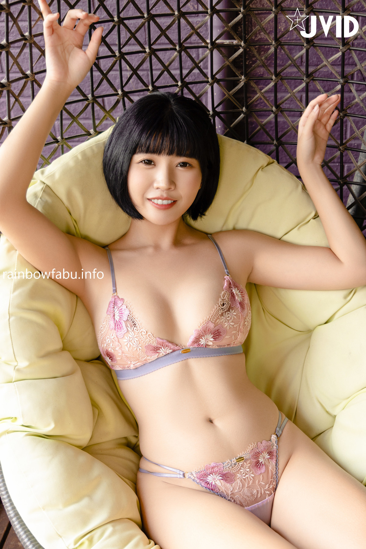 JVID精品 果宝宝 每天都在阳台脱光光 Vol.02 11