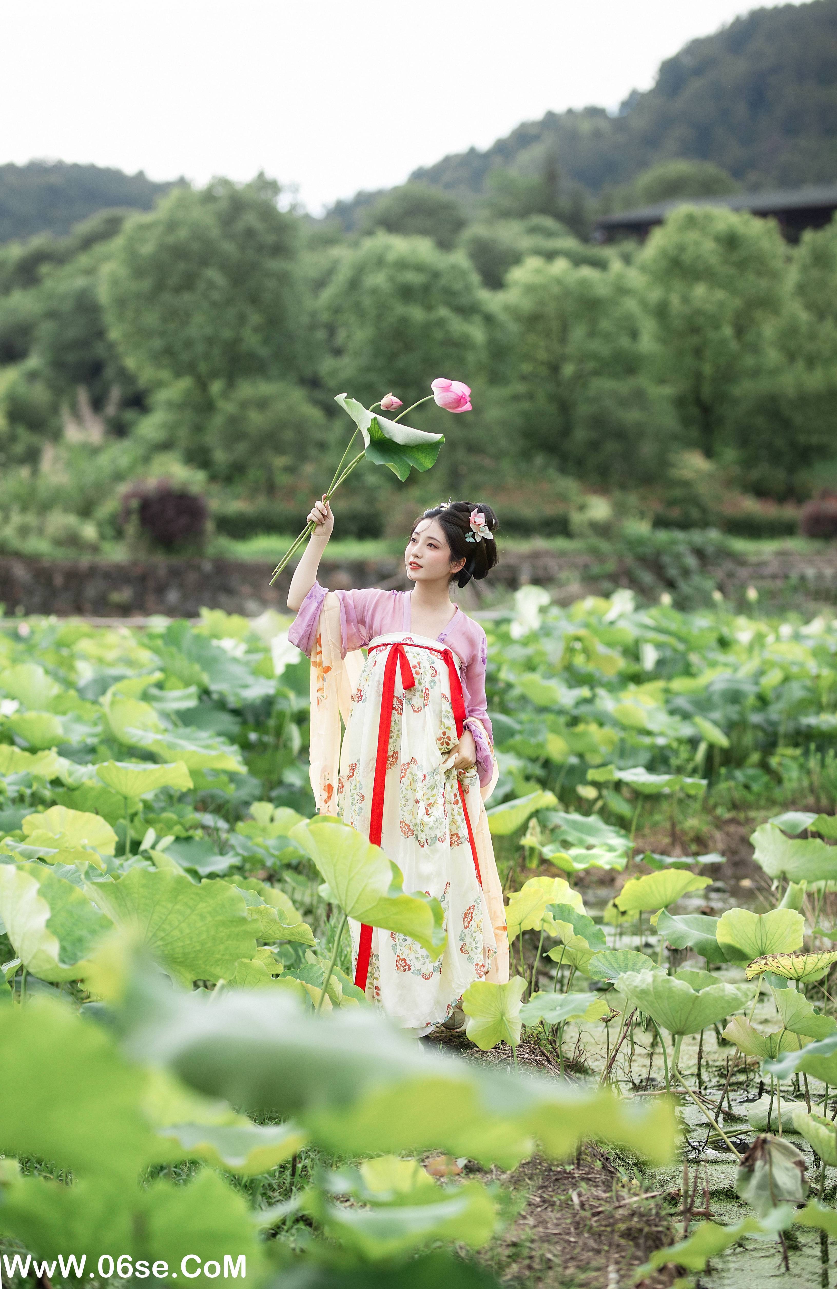 图片[3]-[YITUYU艺图语]2022.08.31 采荷 小温暖想要个大太阳[21+1P／486MB]-六色网