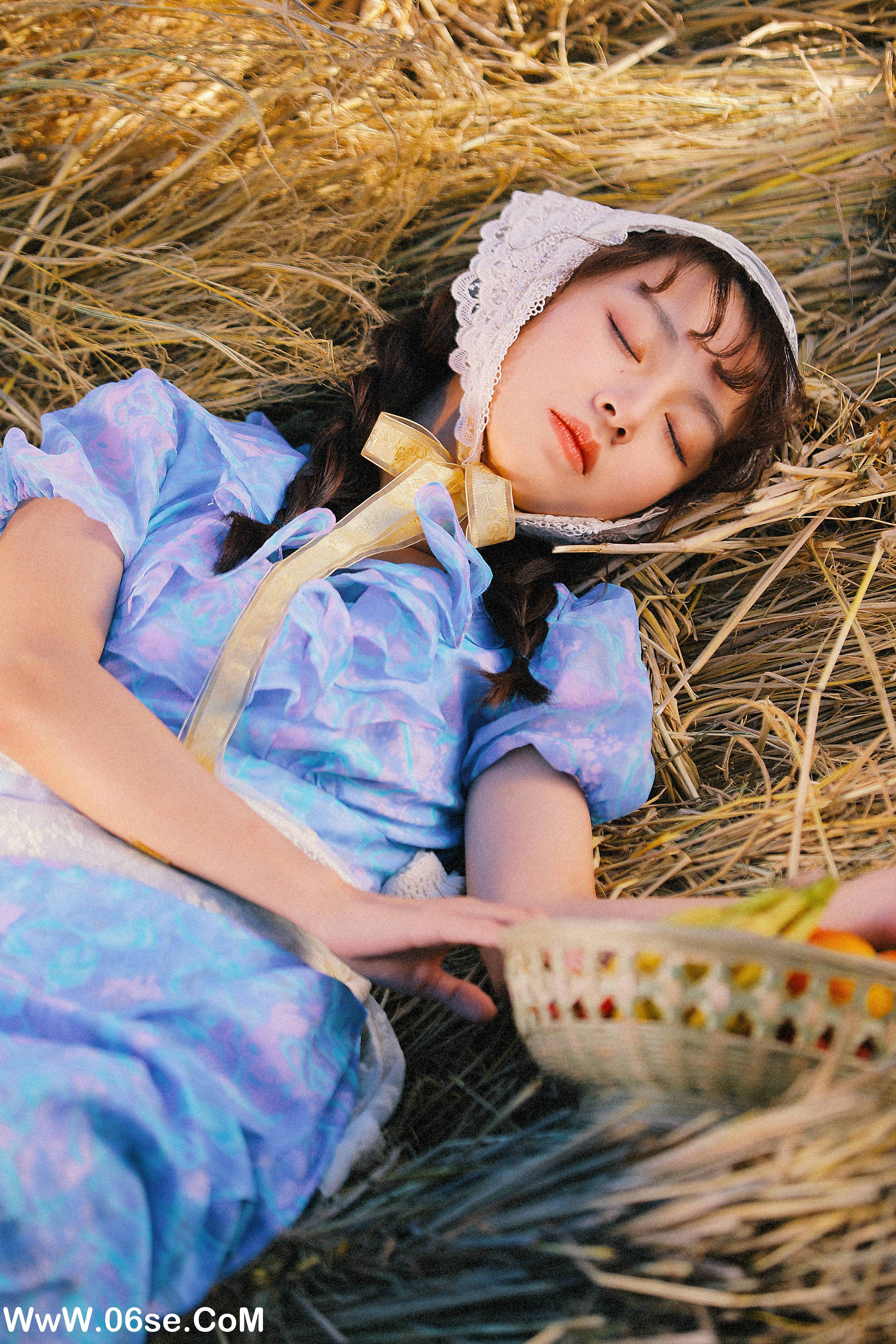 图片[8]-[YITUYU艺图语]2022.12.19 田野少女 顾林x[22+1P／340MB]-六色网