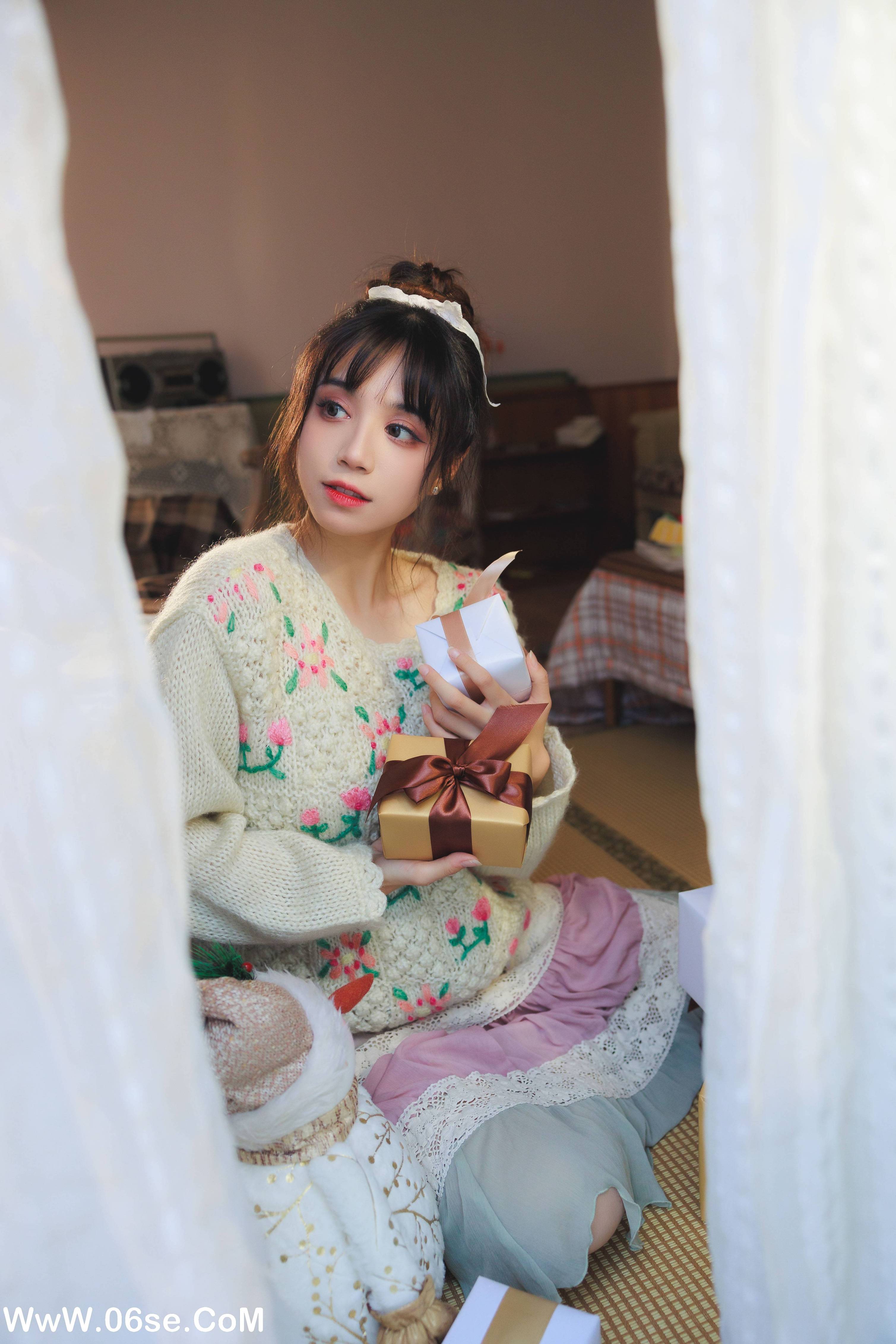 图片[11]-[YITUYU艺图语]2022.06.17 少女圣诞季 贰加六[36P-83.65MB]-六色网