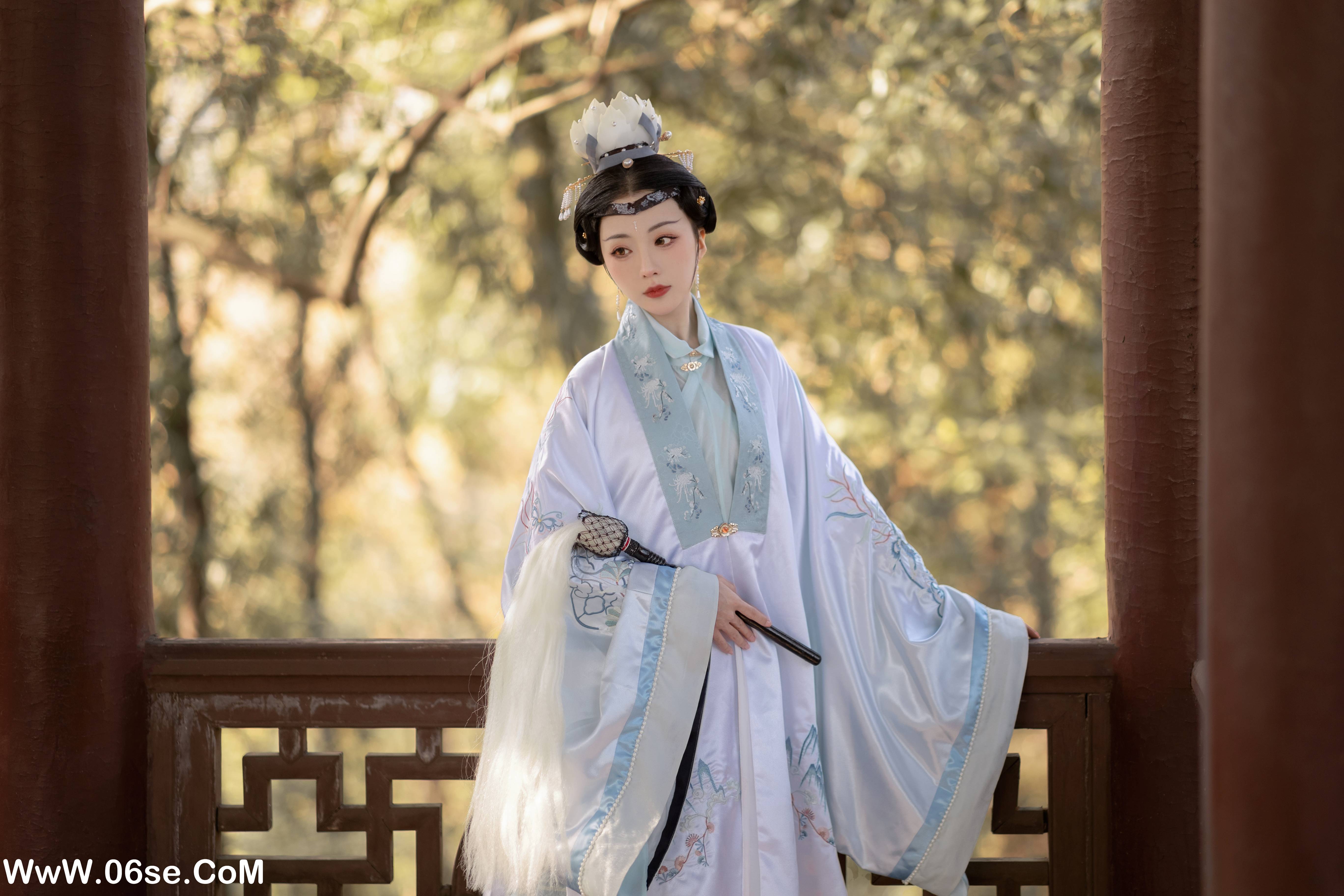 图片[14]-[YITUYU艺图语]2022.02.14 秋意 是真的南渊[24+1P／214MB]-六色网