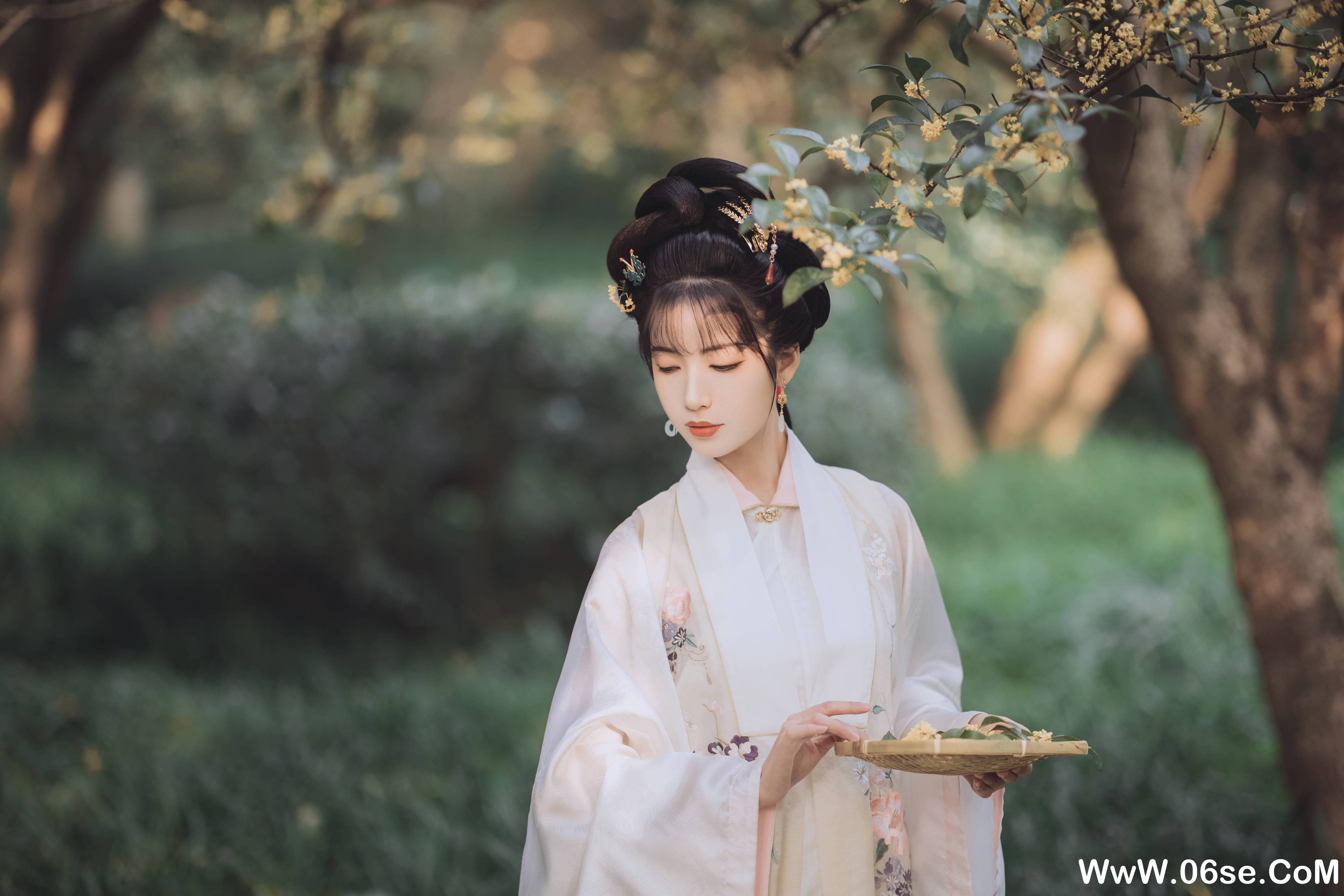 图片[35]-[YITUYU艺图语]2021.11.22 桂花酿 一只阿梦崽[35+1P／307MB]-六色网